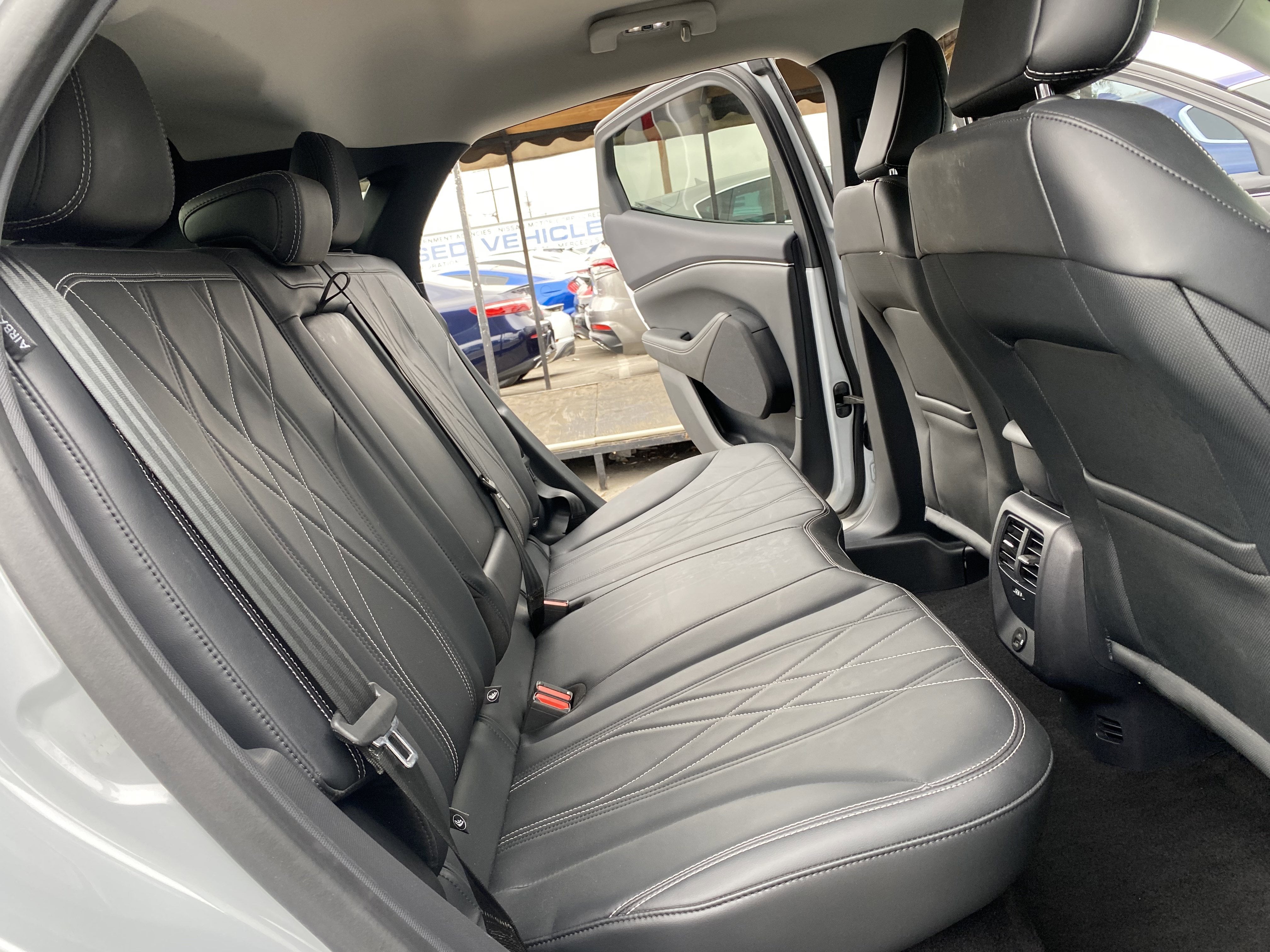 2022 Ford Mustang Mach-E Select