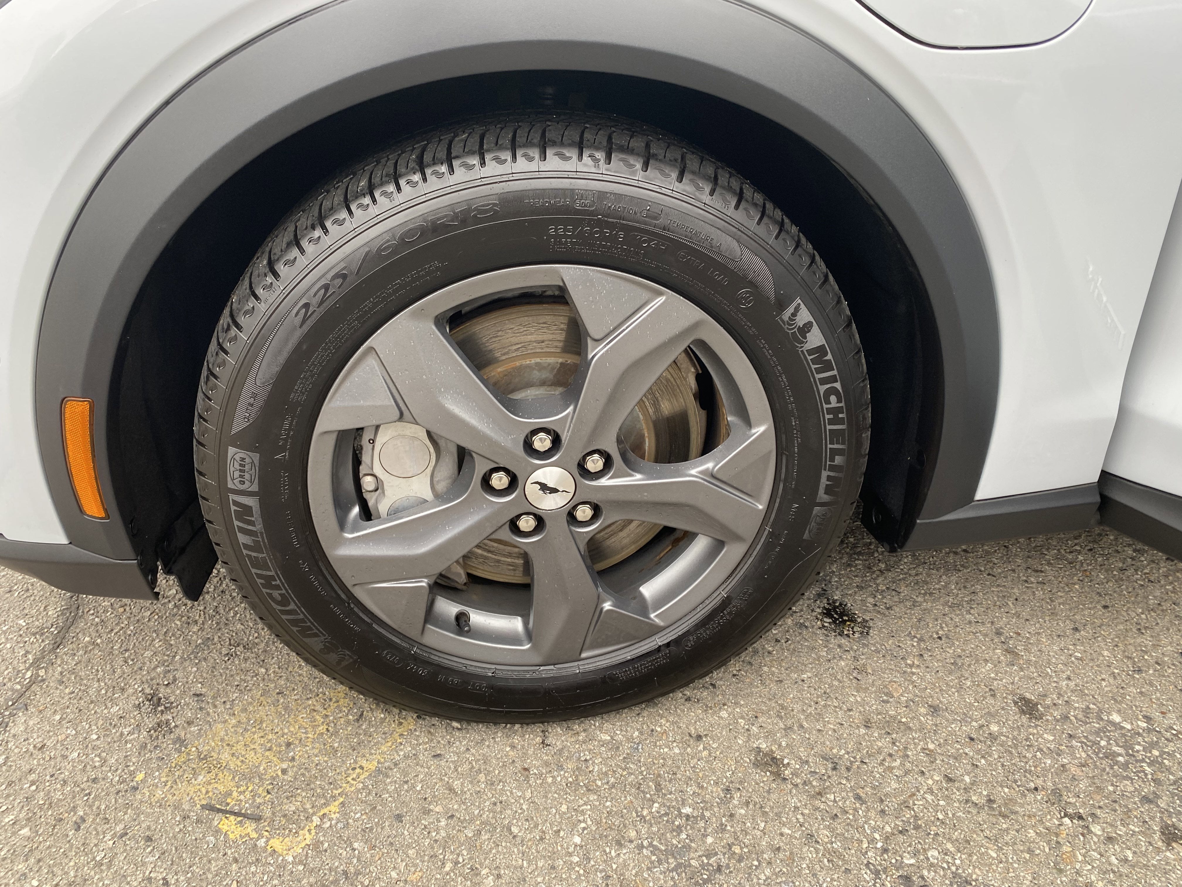 2022 Ford Mustang Mach-E Select