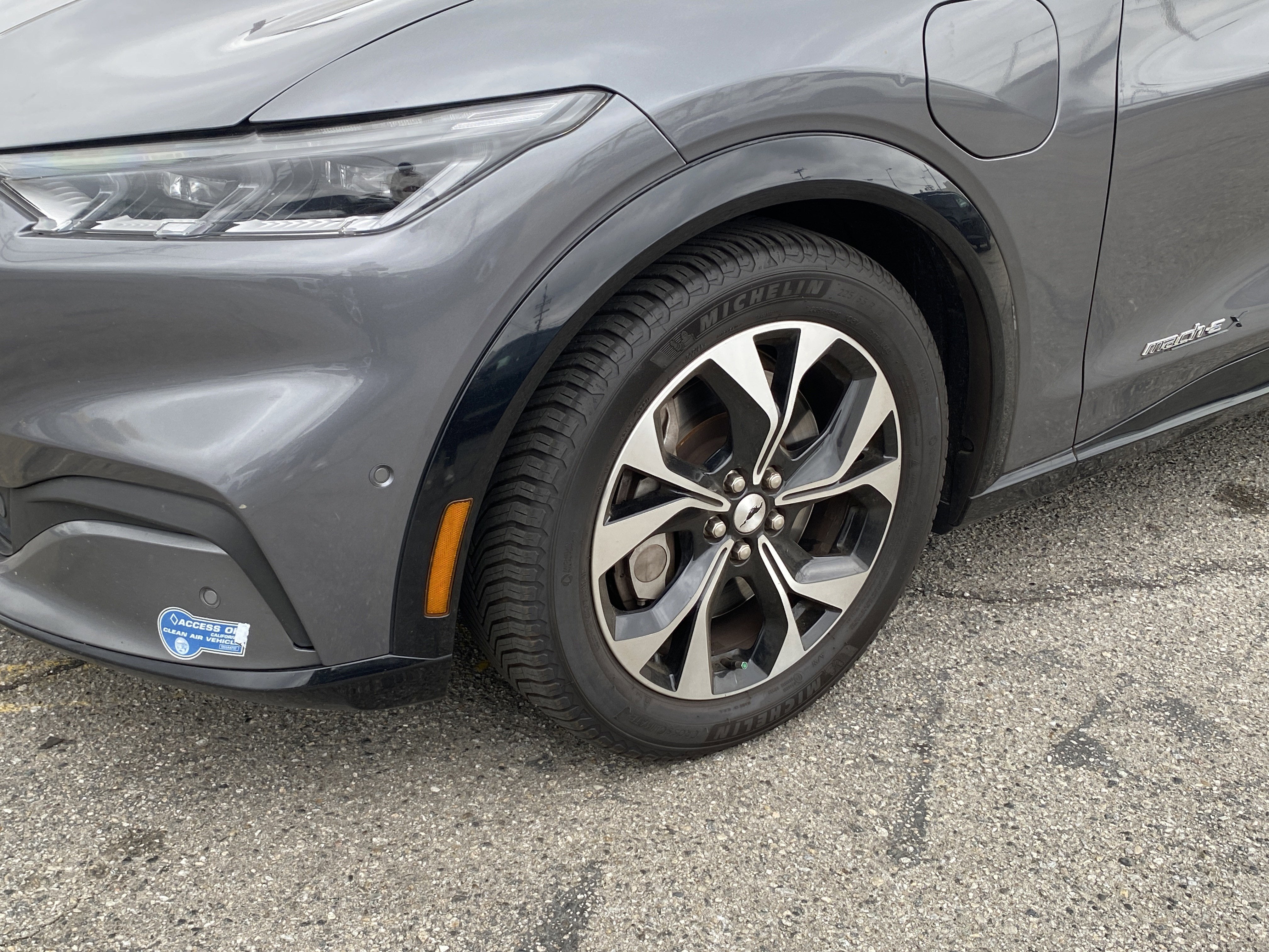 2021 Ford Mustang Mach-E Premium