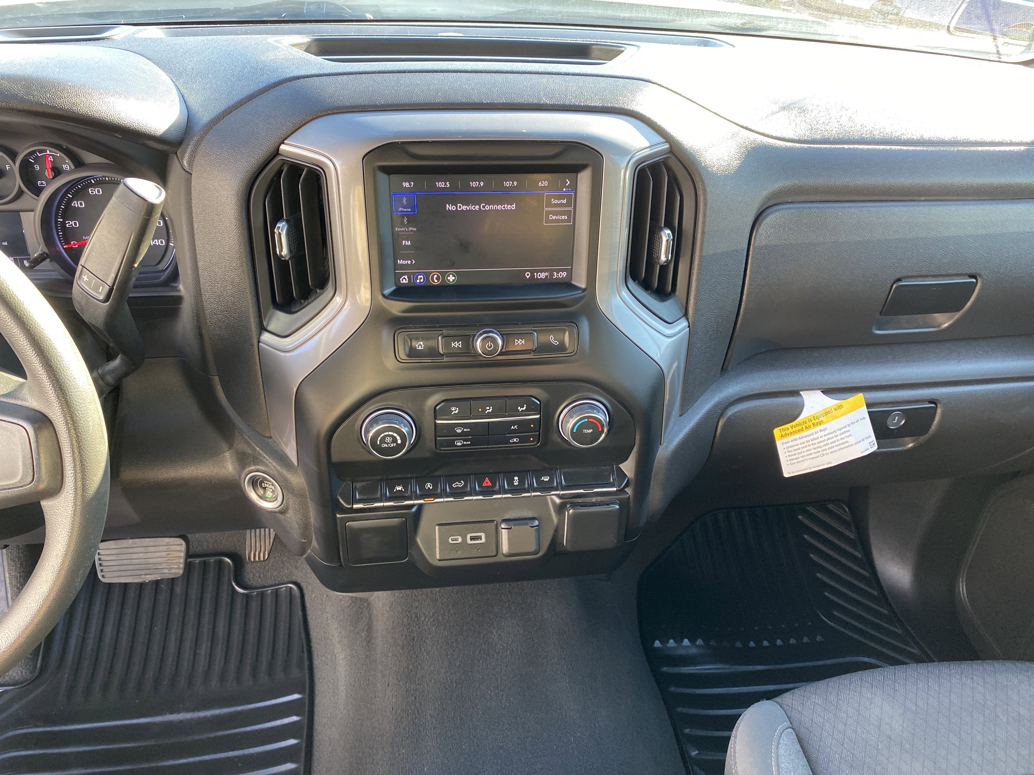 2022 Chevrolet Silverado 1500 Custom