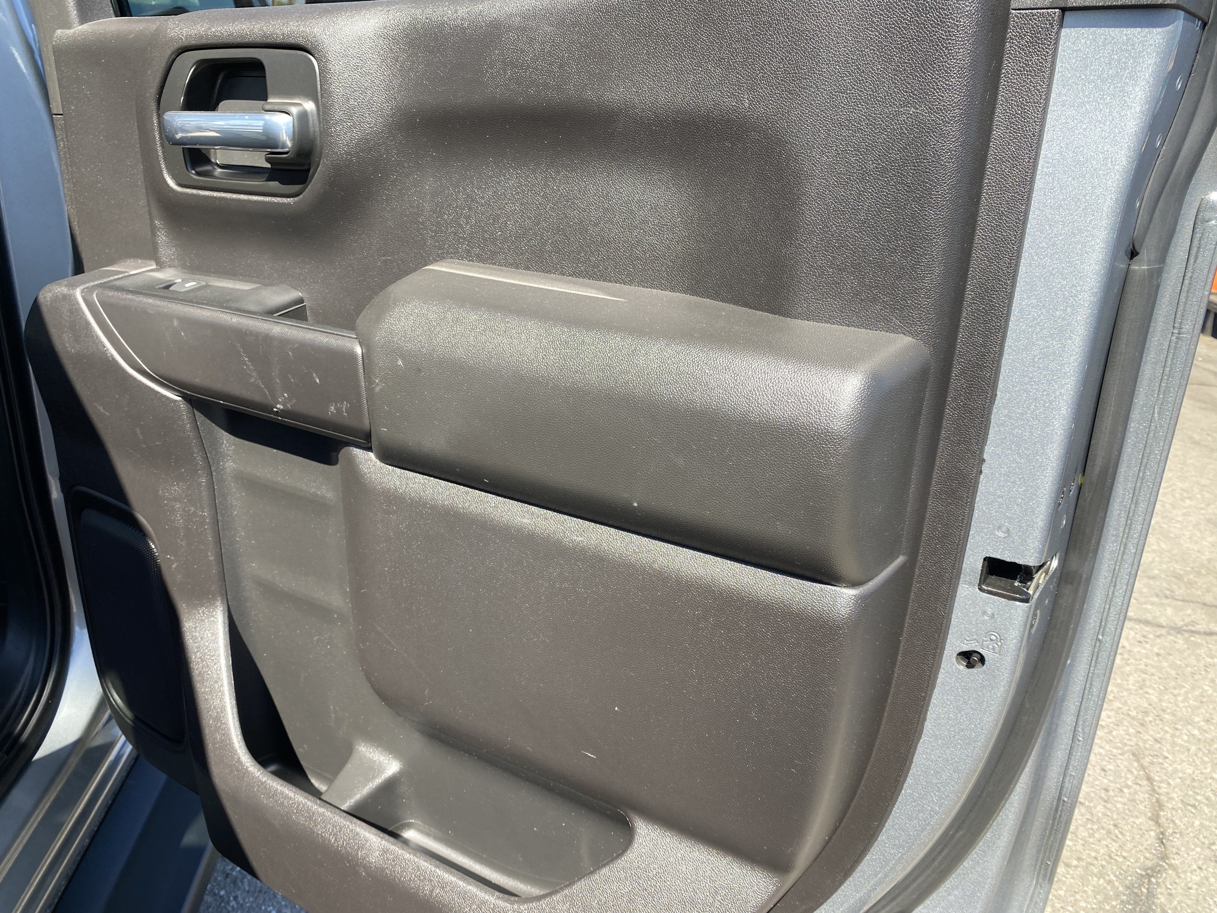 2024 Chevrolet Silverado 1500 2WD CREW CAB 147 CUSTOM