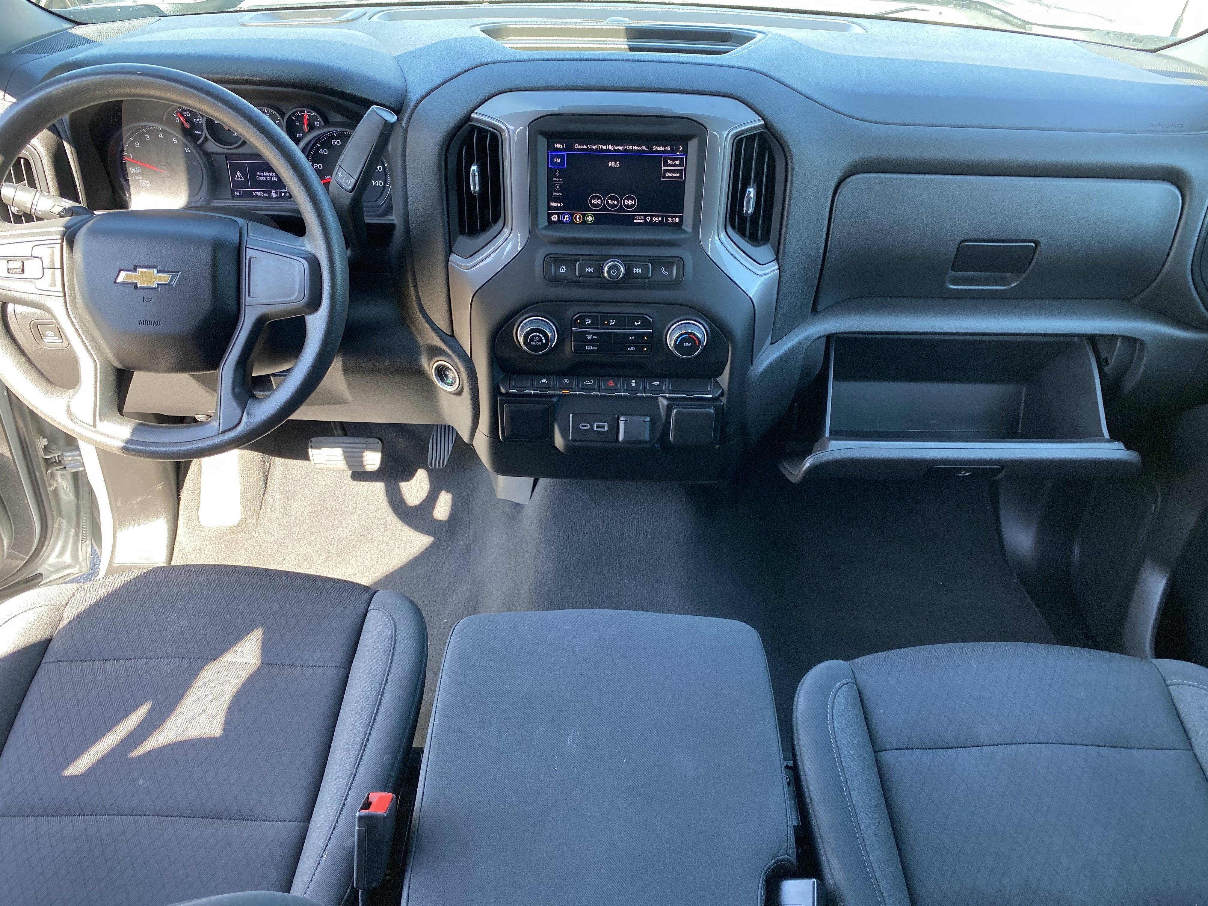 2024 Chevrolet Silverado 1500 2WD CREW CAB 147 CUSTOM