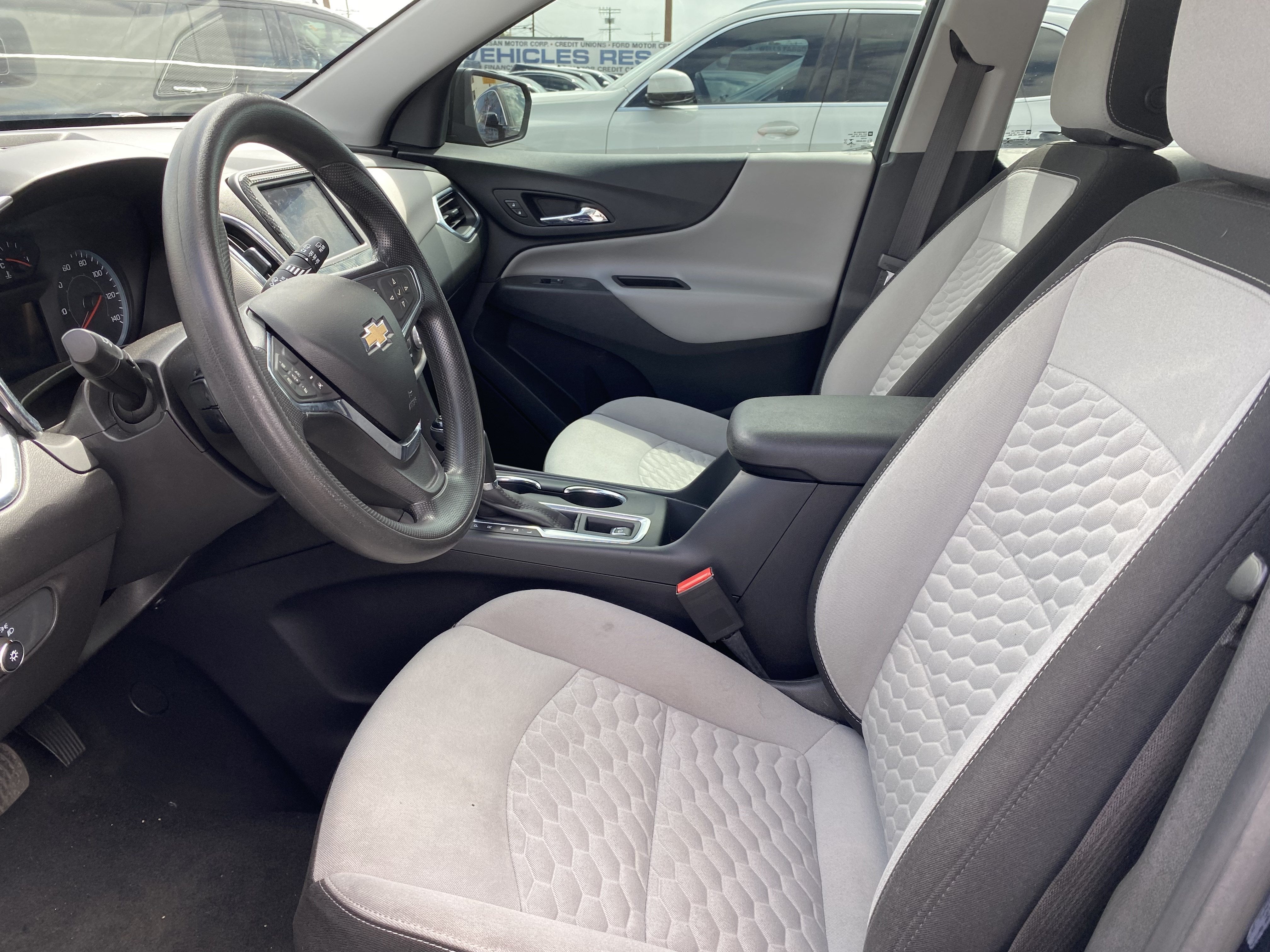 2020 Chevrolet Equinox FWD 4DR LS W/1LS