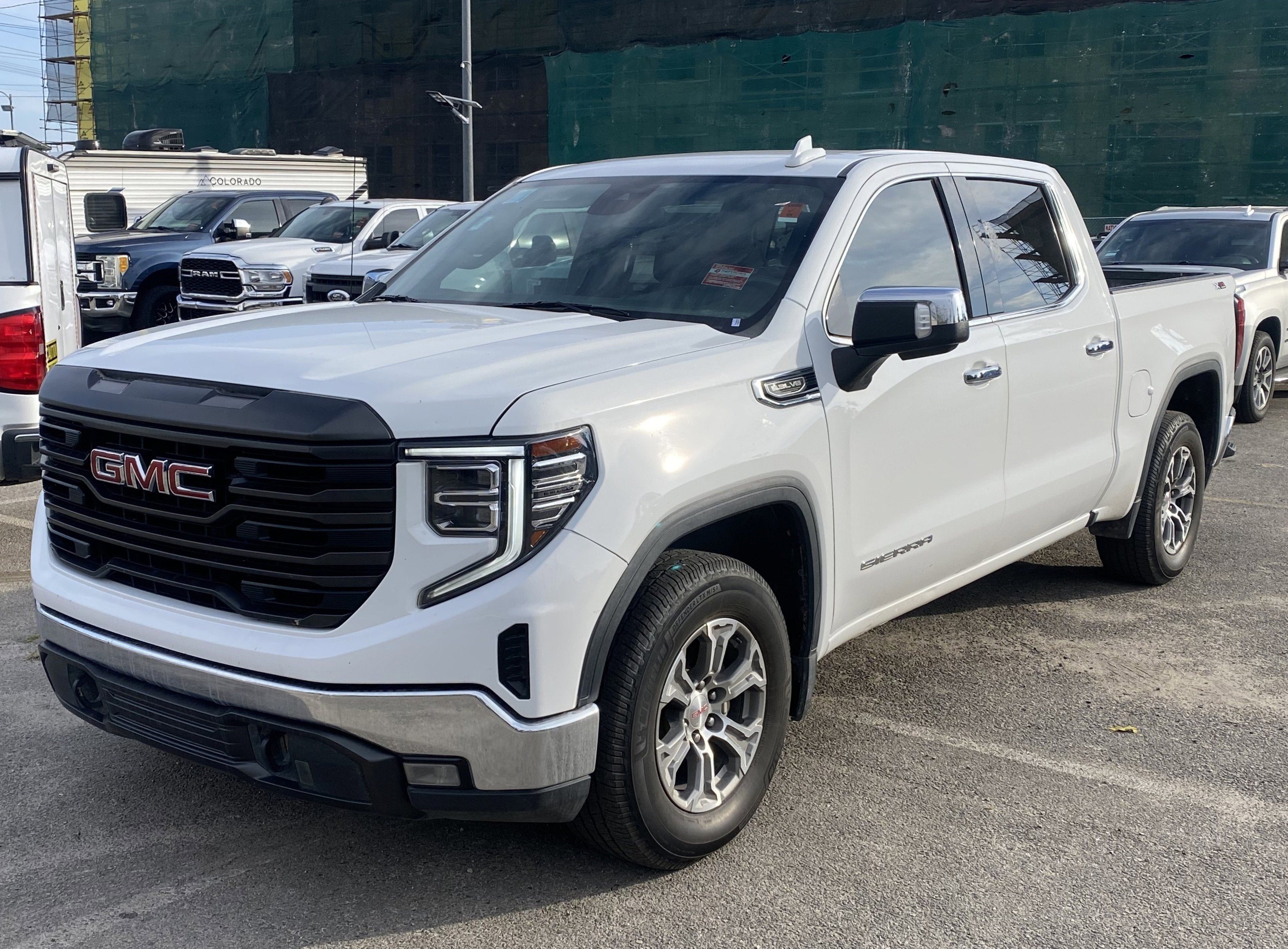2022 GMC Sierra 1500 SLT