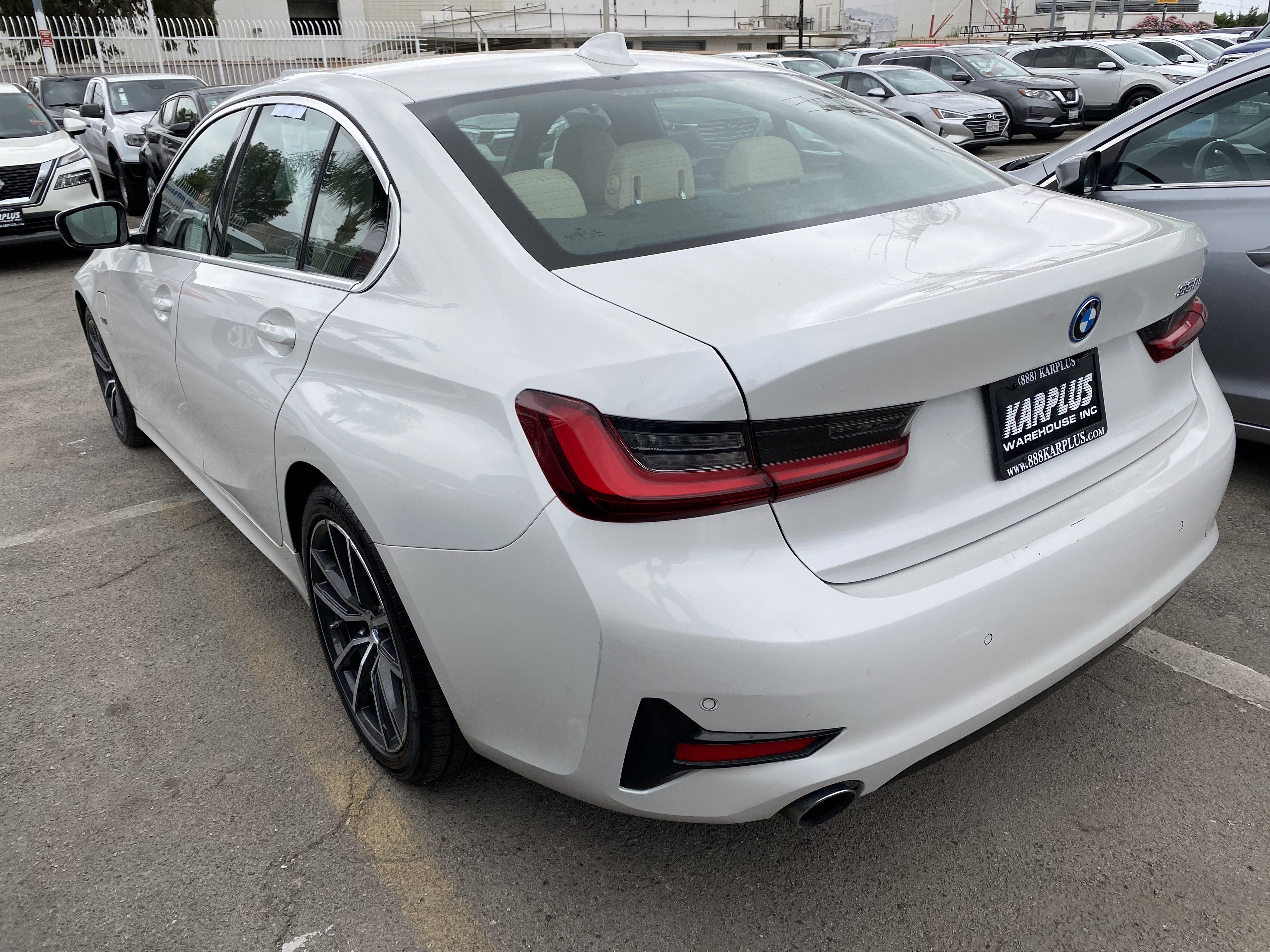 2022 BMW 3 Series 330e