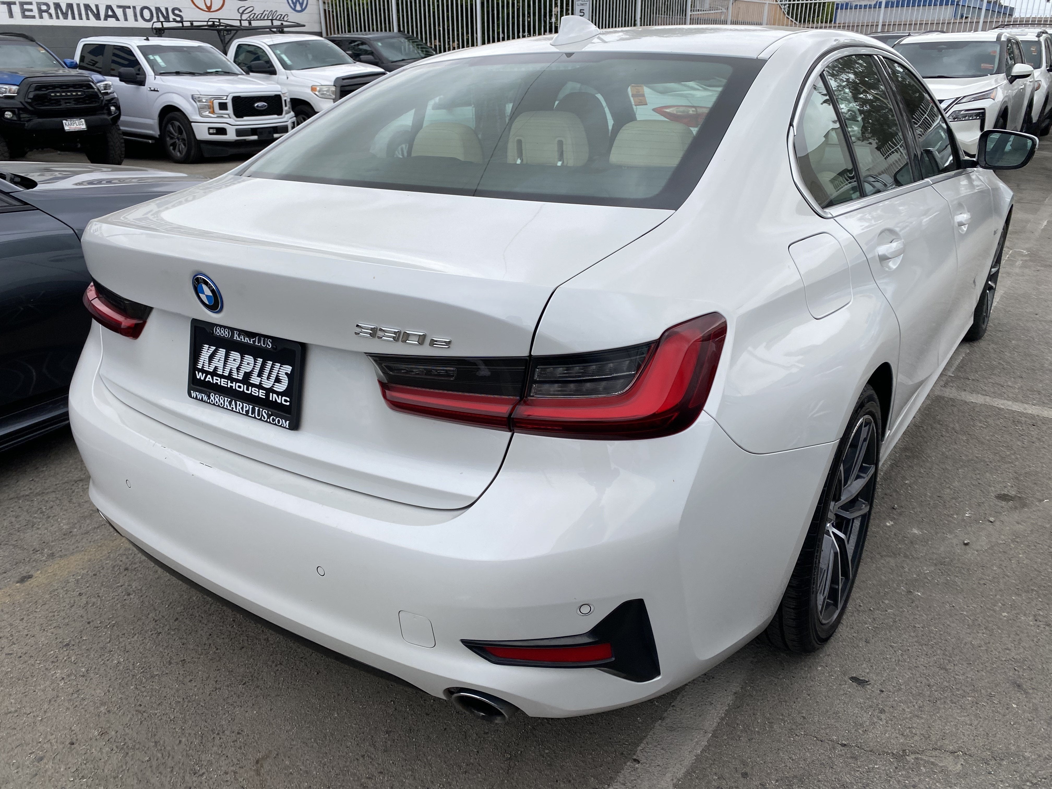 2022 BMW 3 Series 330e