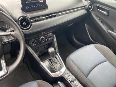 2019 Toyota Yaris Sedan LE