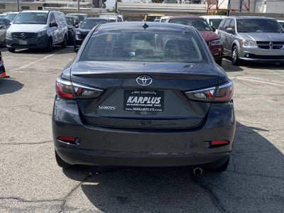 2020 Toyota Yaris Sedan LE