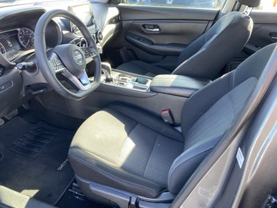 2022 Nissan Sentra SV CVT