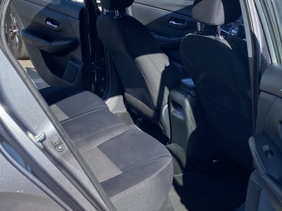 2022 Nissan Sentra SV CVT
