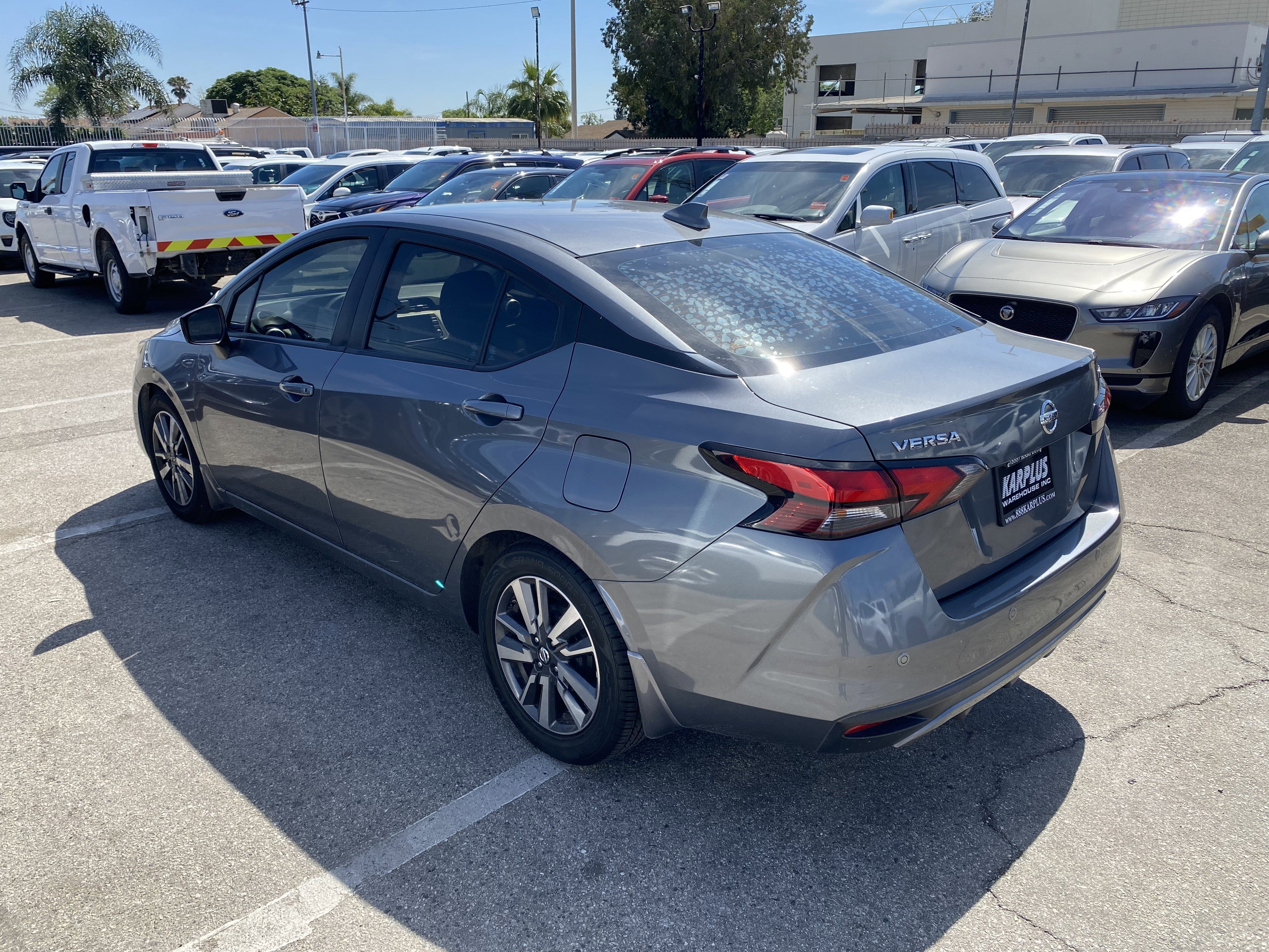 2020 Nissan Versa SV