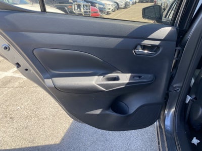 2020 Nissan Versa SV