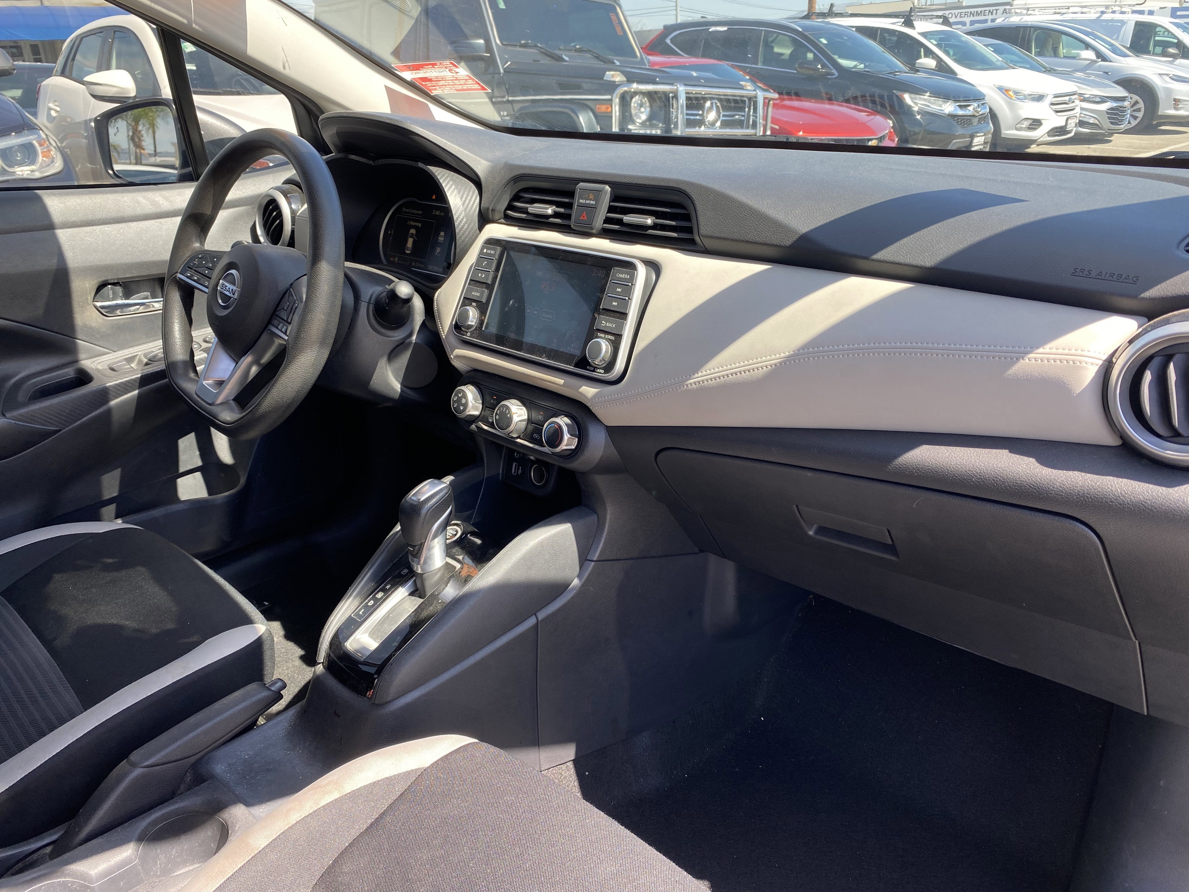 2020 Nissan Versa SV