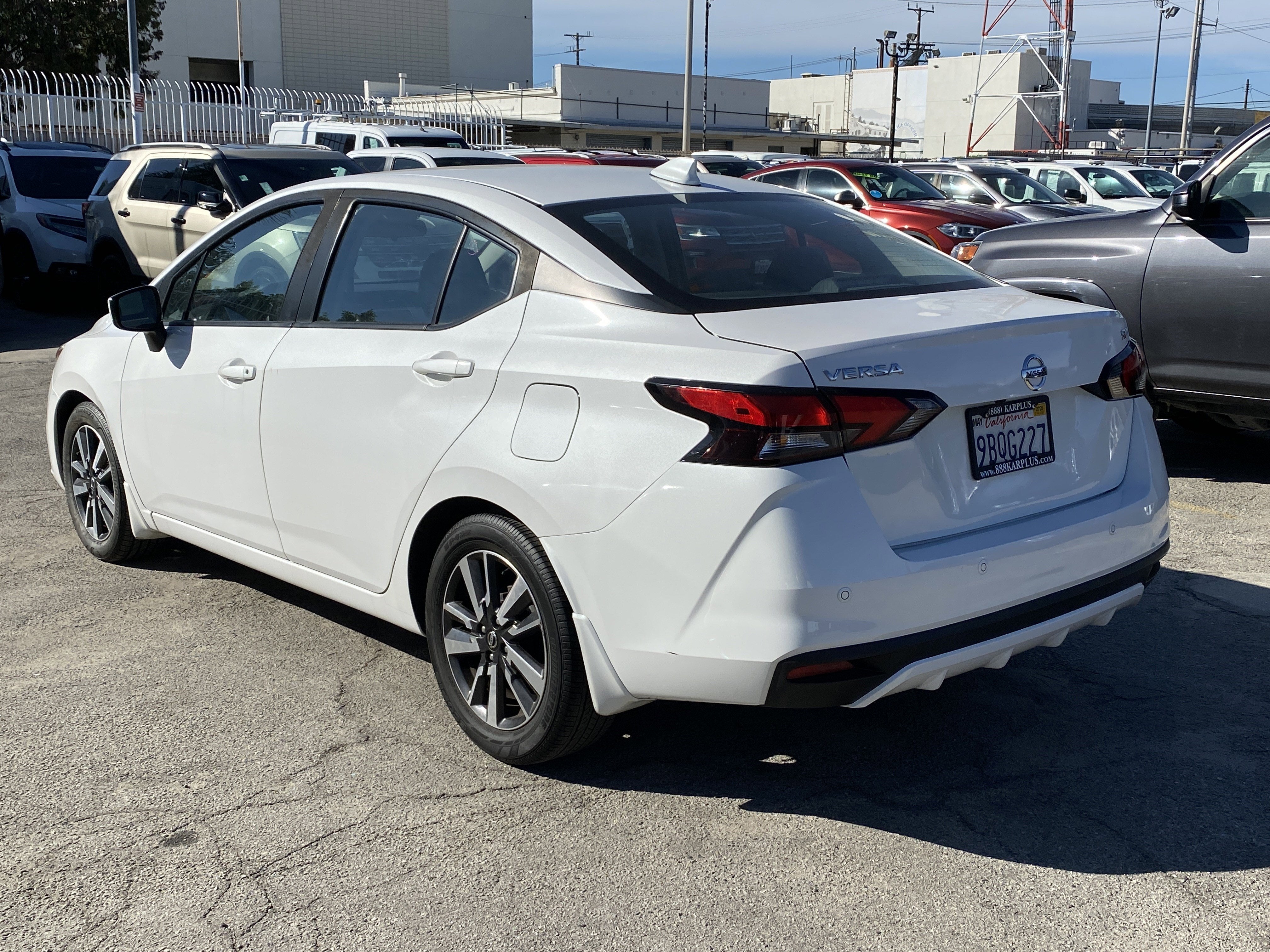 2022 Nissan Versa SV