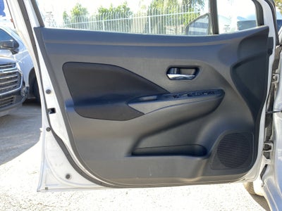 2022 Nissan Versa SV