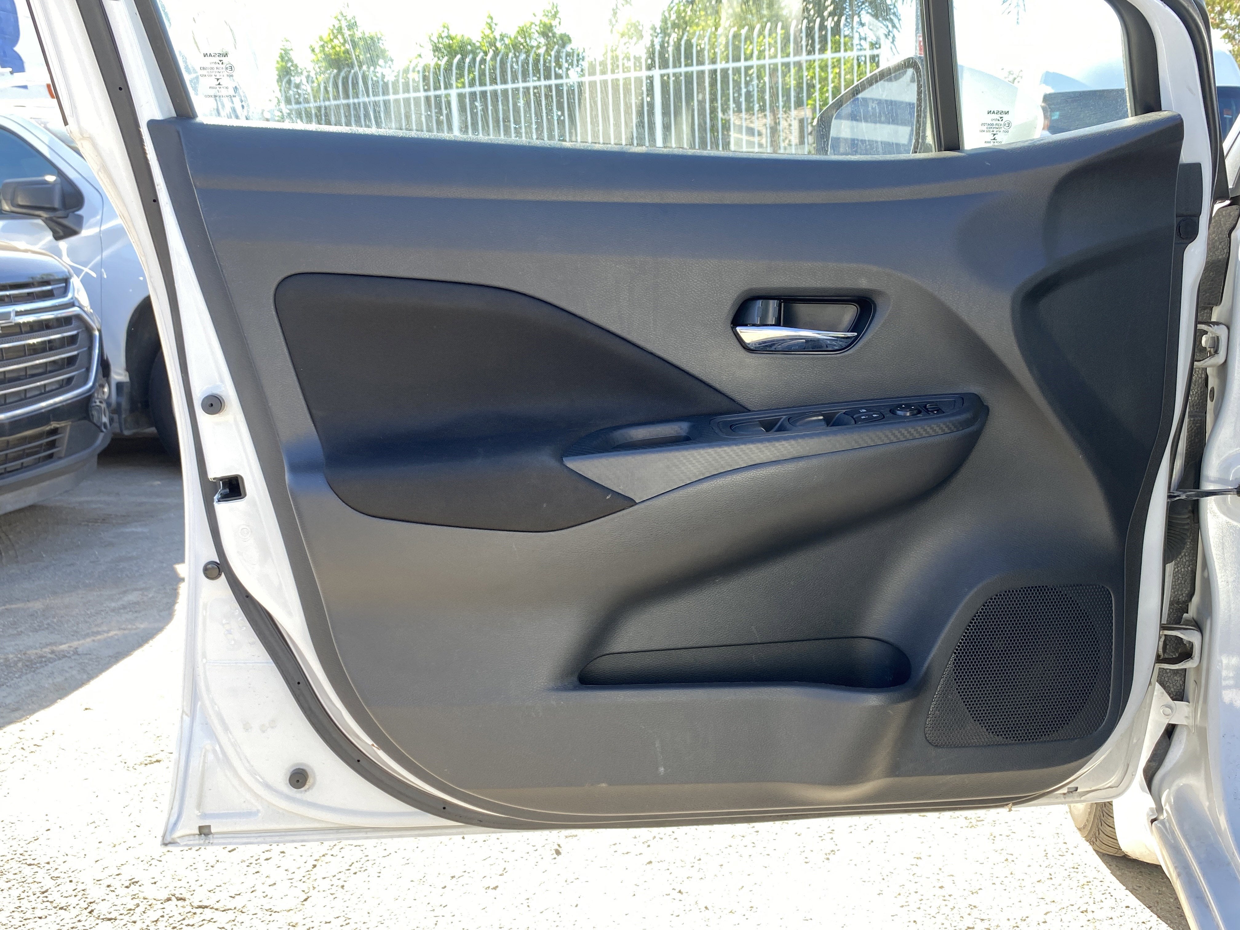 2022 Nissan Versa SV