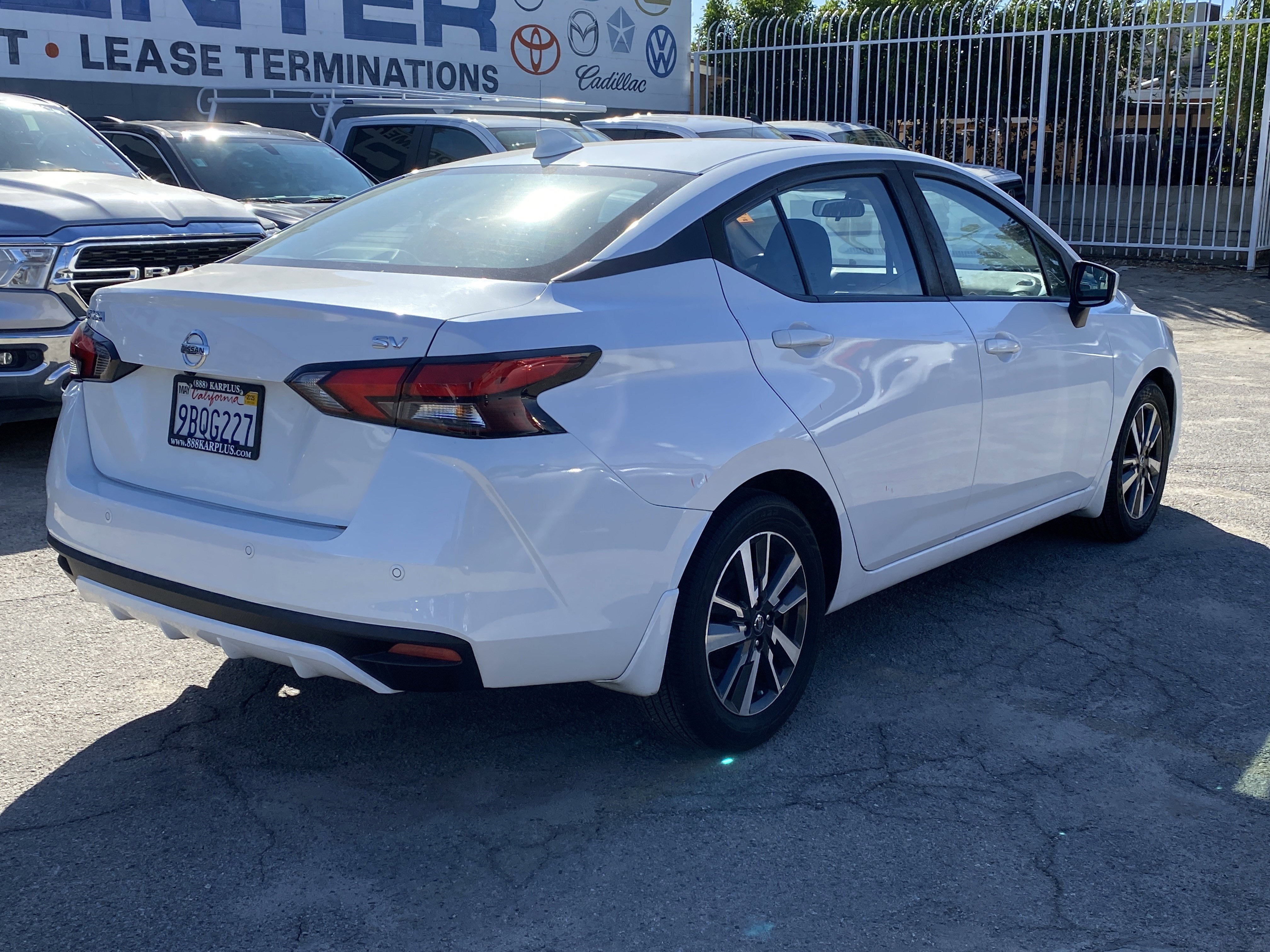 2022 Nissan Versa SV
