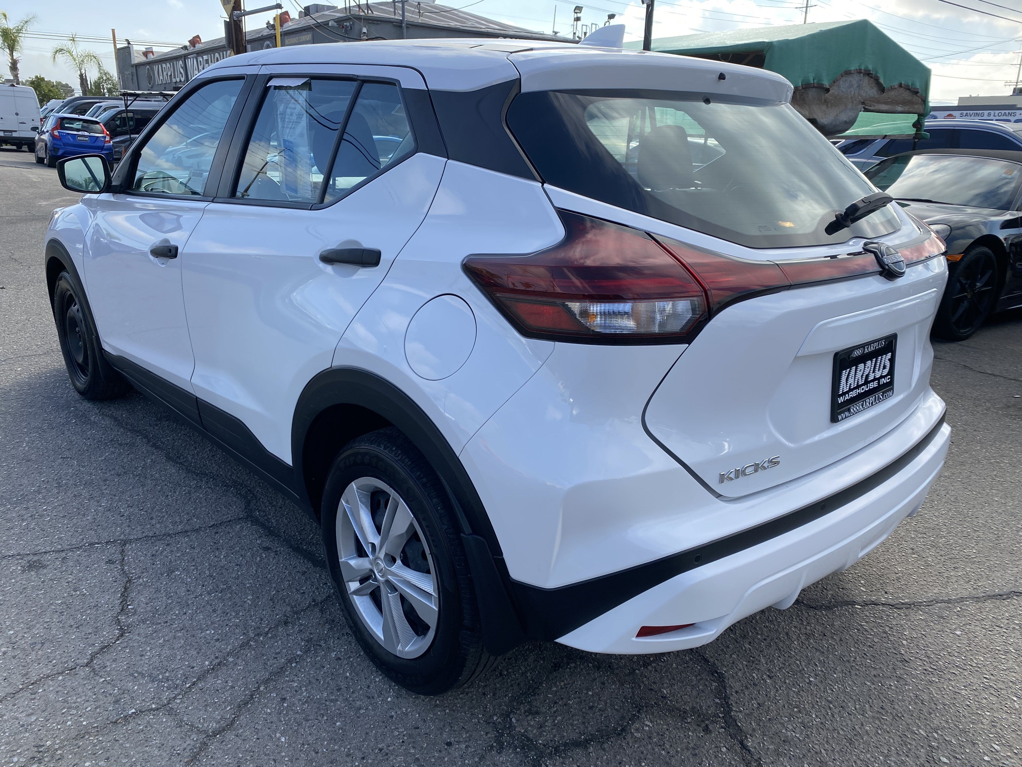 2024 Nissan Kicks S FWD