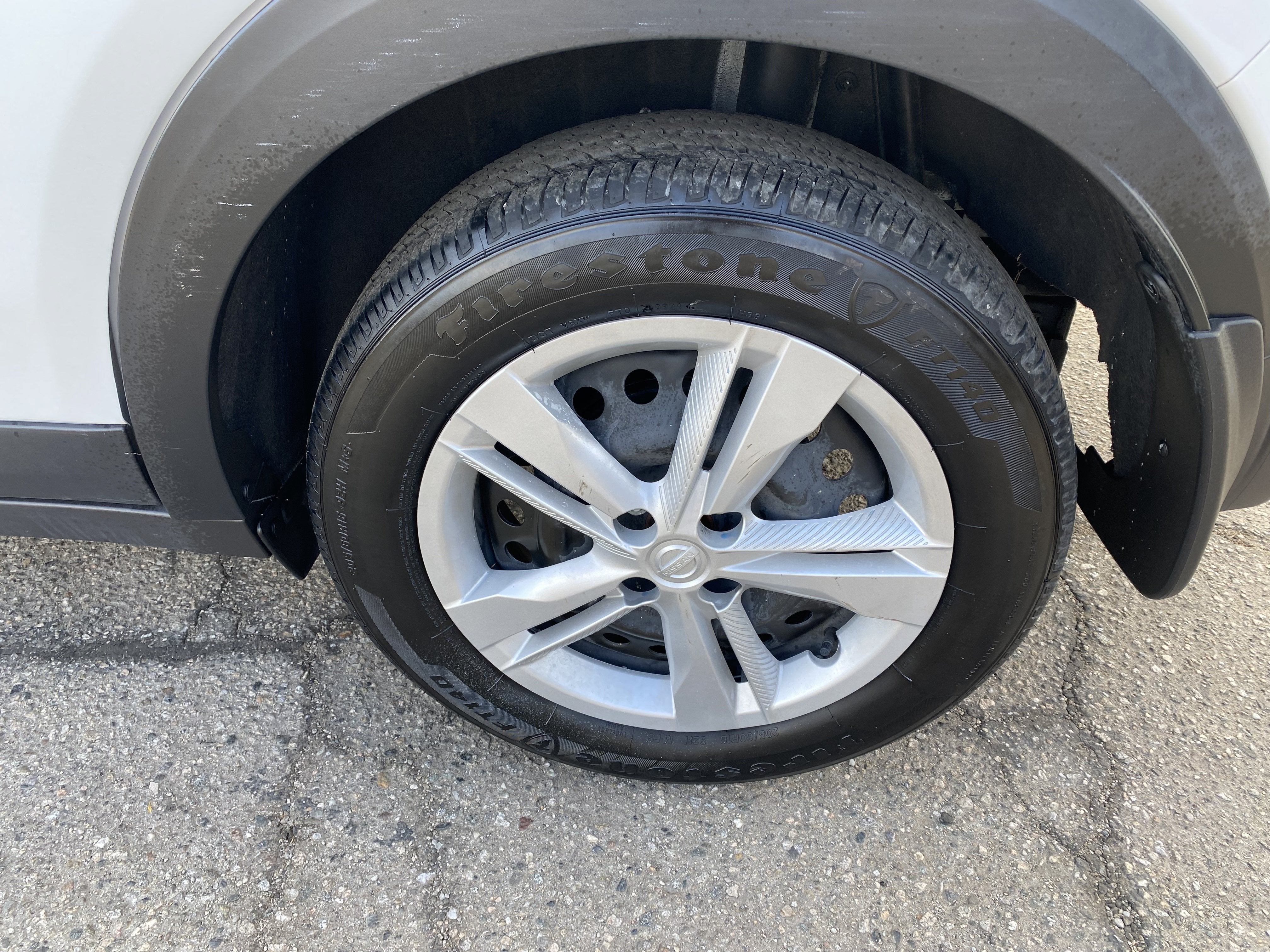 2024 Nissan Kicks S FWD