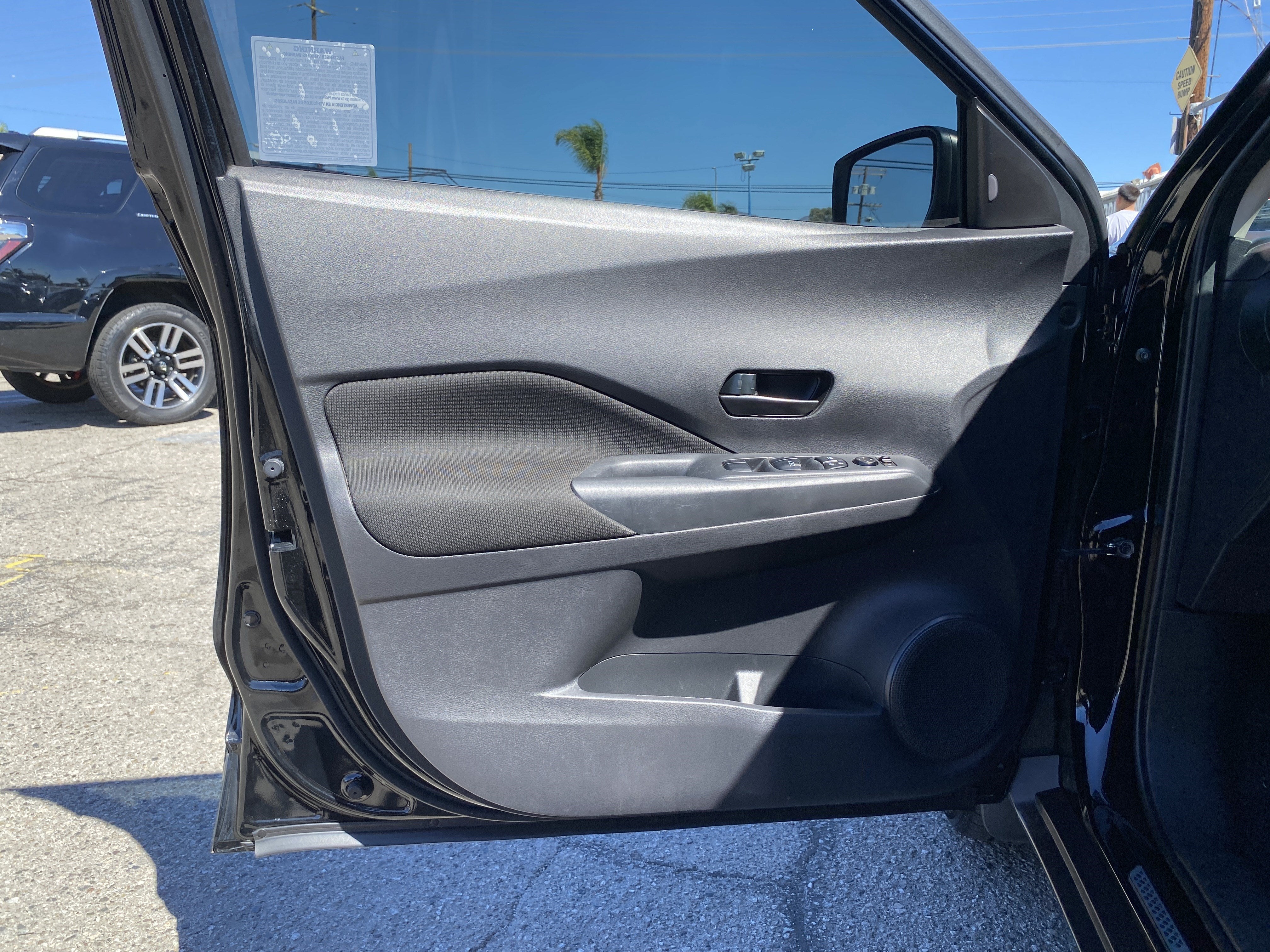 2024 Nissan Kicks S FWD