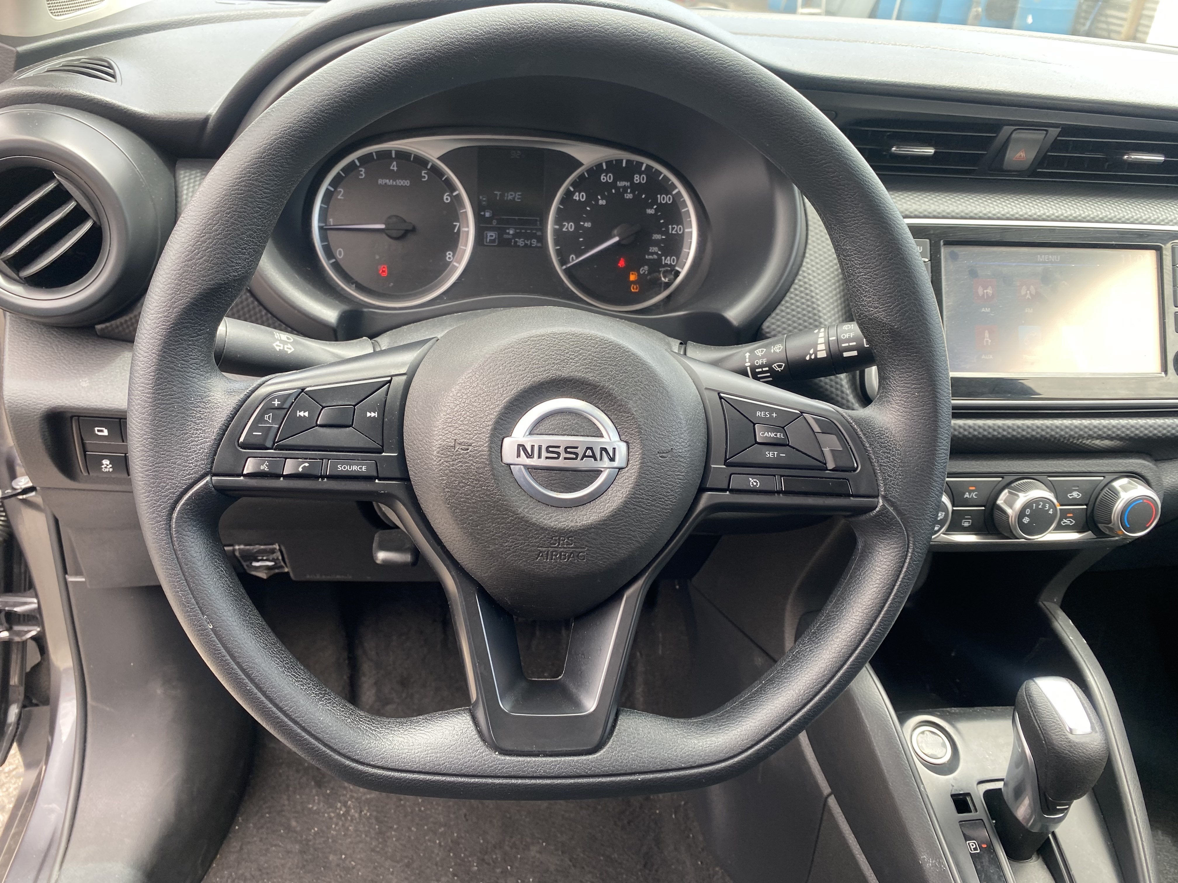 2024 Nissan Kicks S