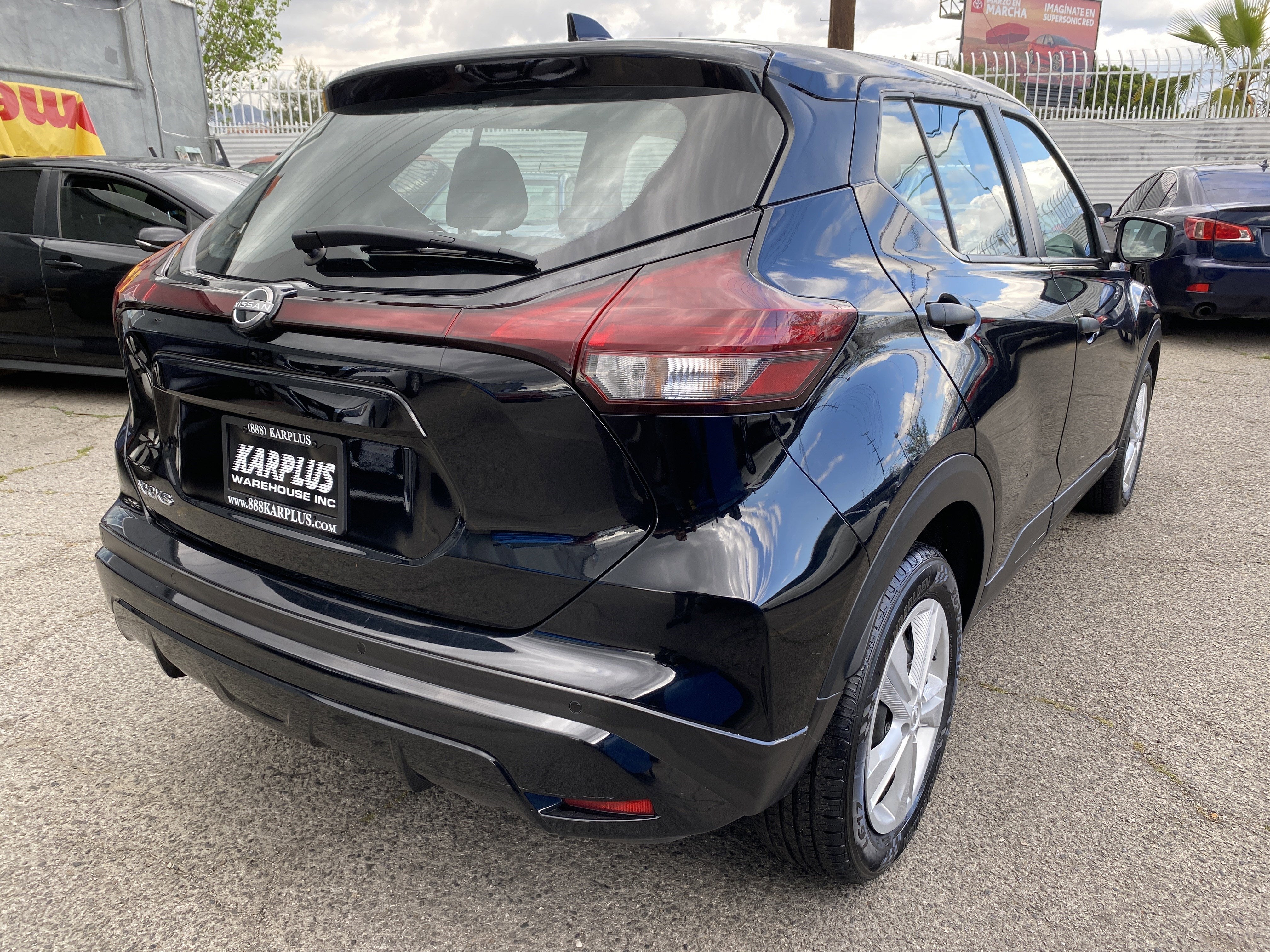 2024 Nissan Kicks S