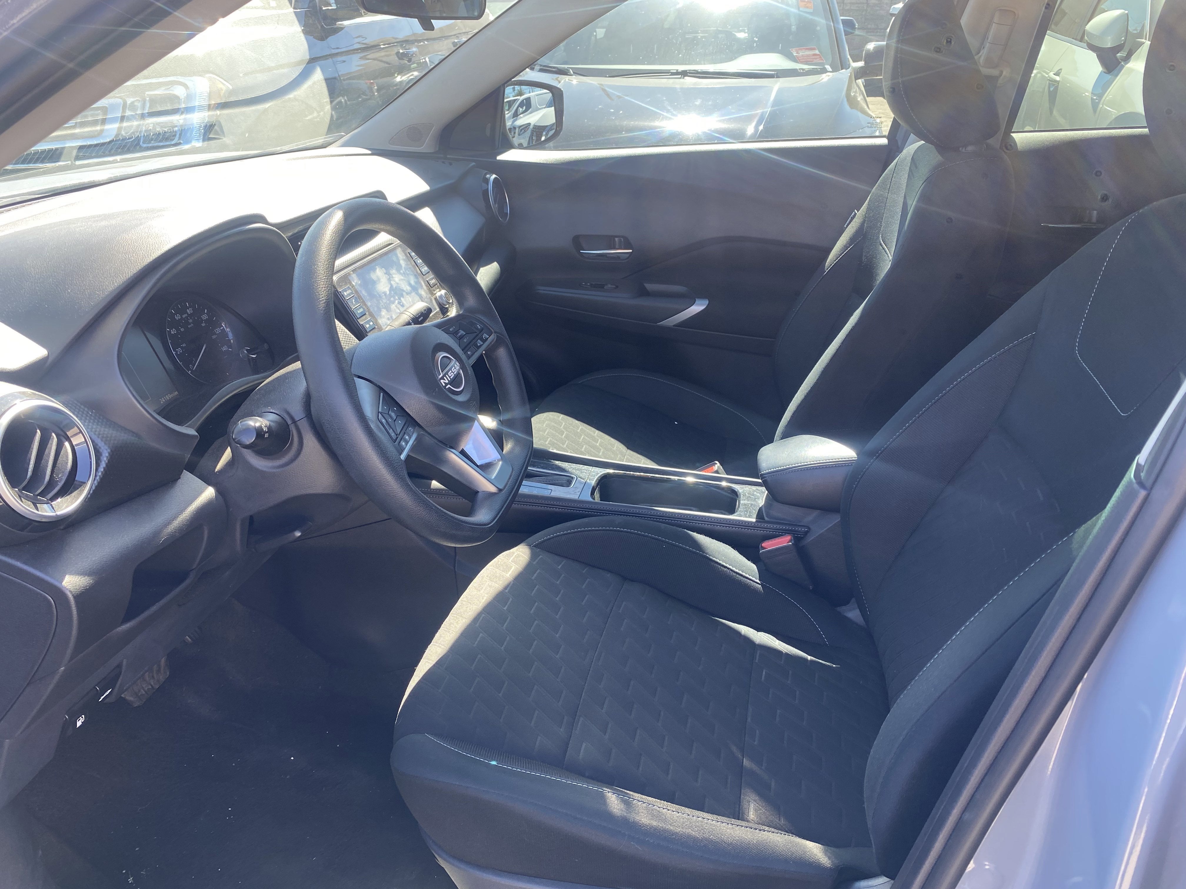 2024 Nissan Kicks SV