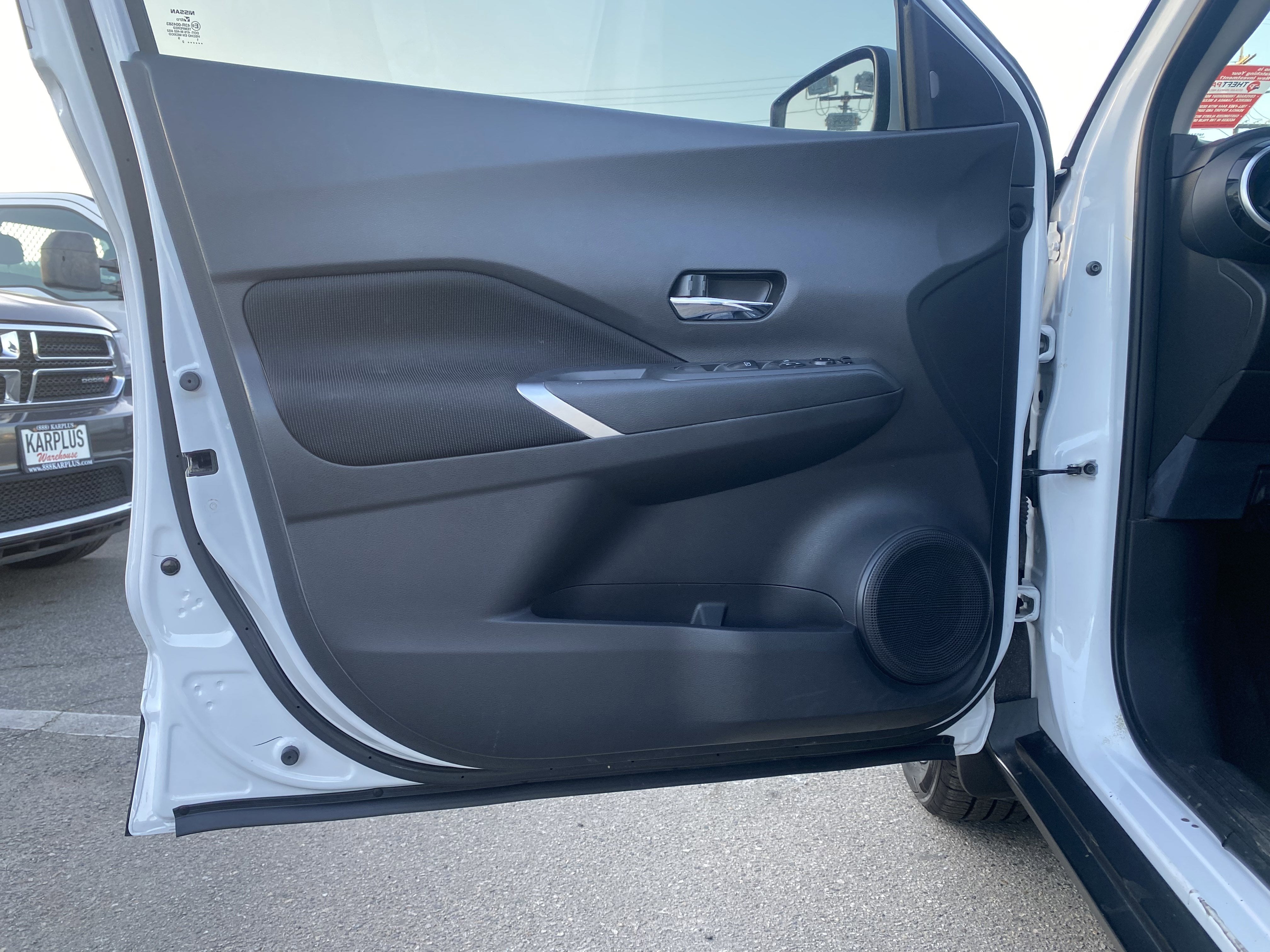 2022 Nissan Kicks SV