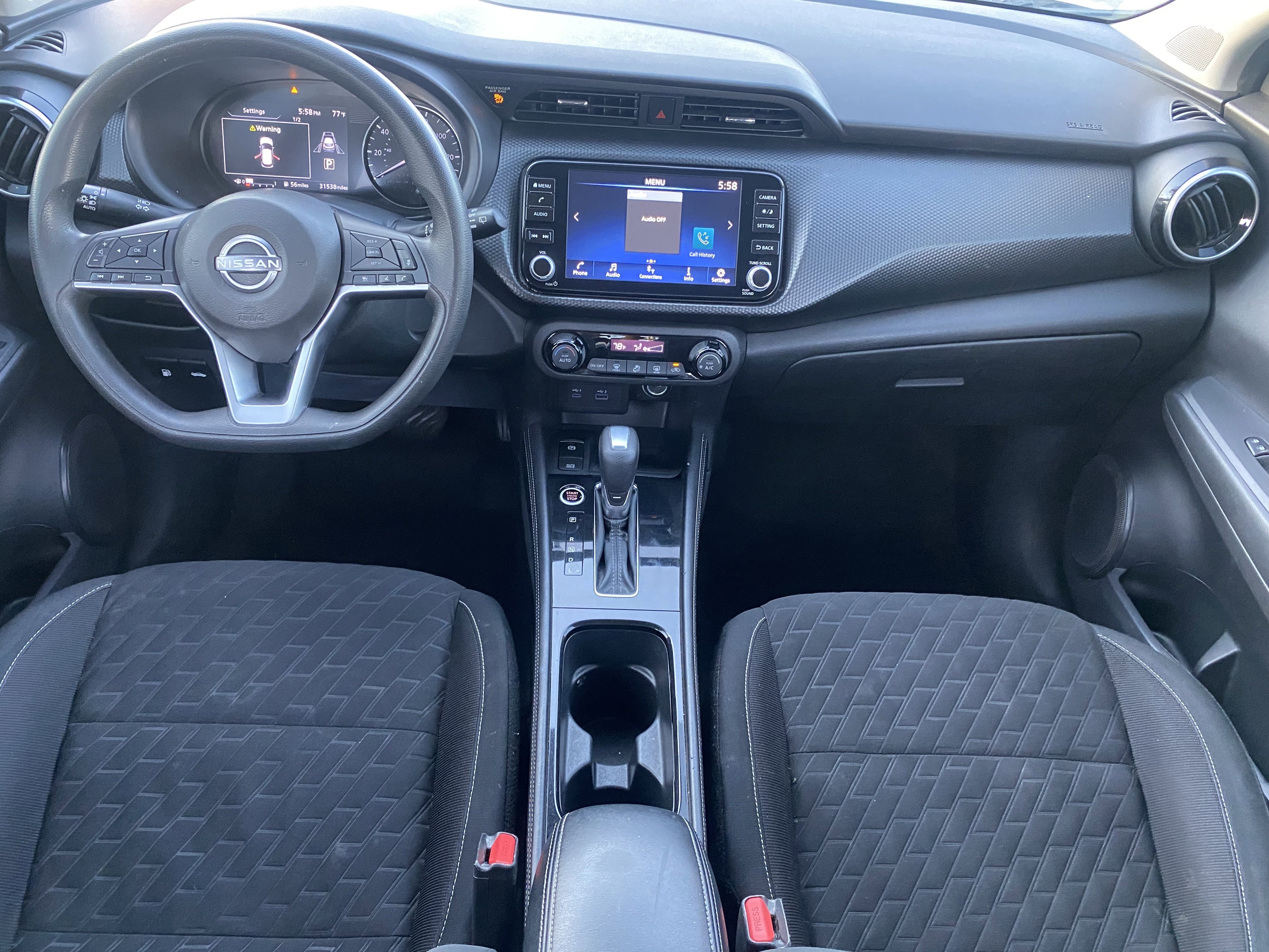 2022 Nissan Kicks SV