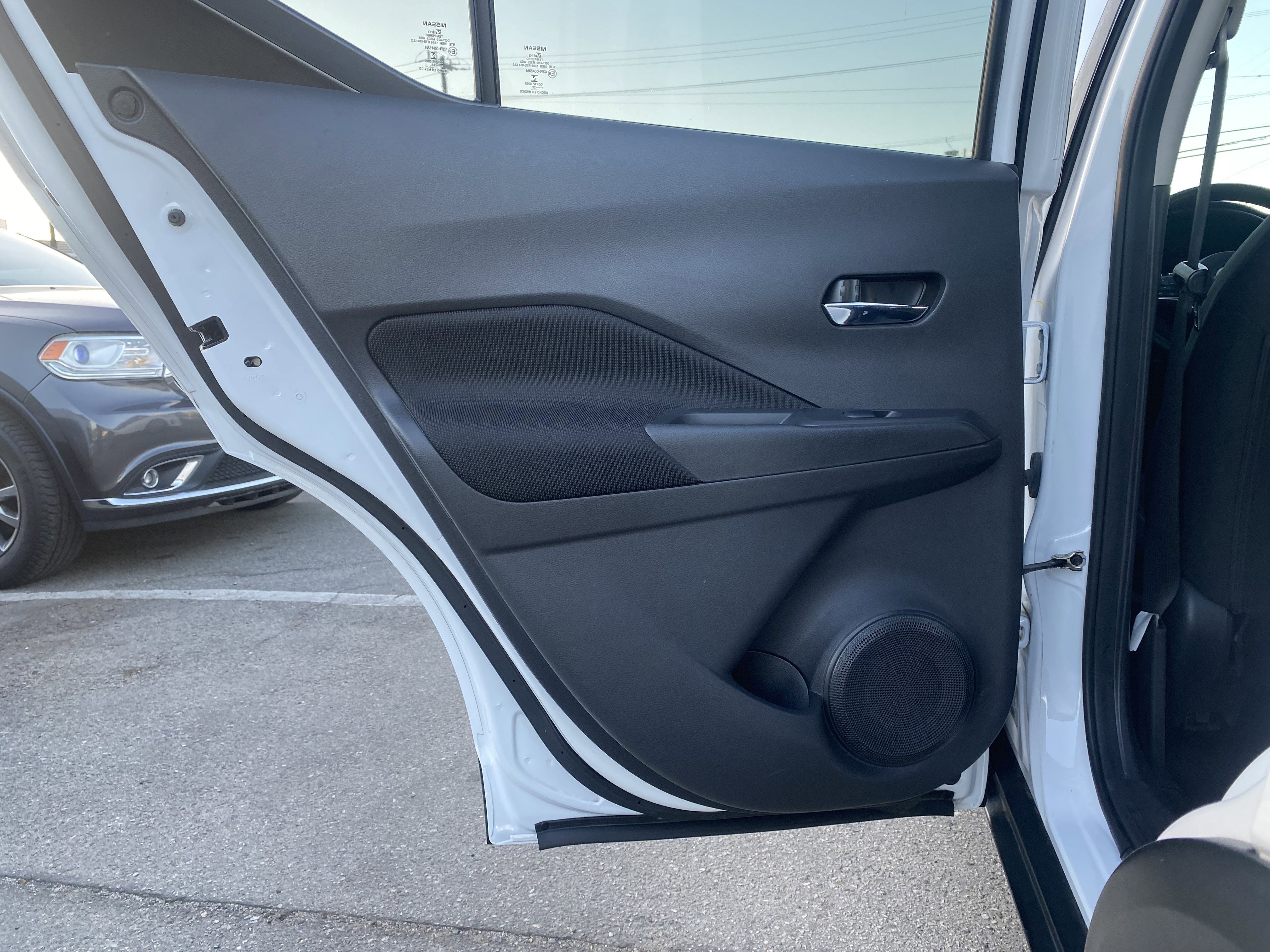 2022 Nissan Kicks SV