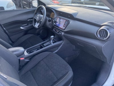 2022 Nissan Kicks SV