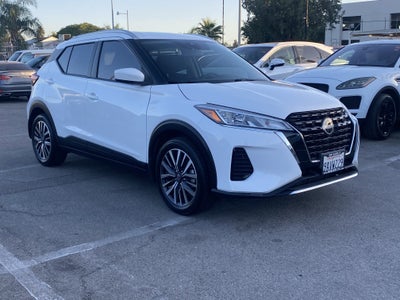 2022 Nissan Kicks SV