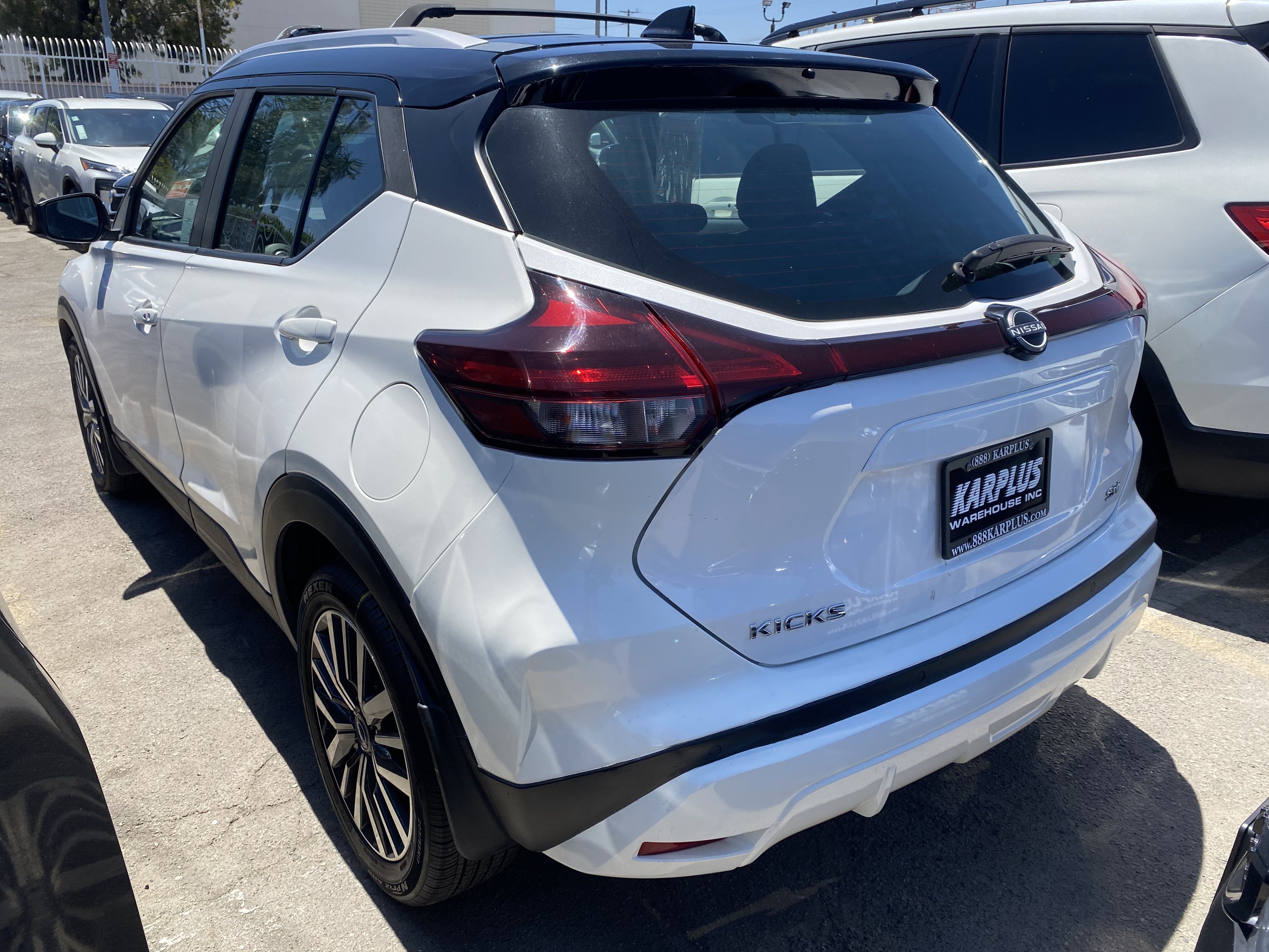 2023 Nissan Kicks SV