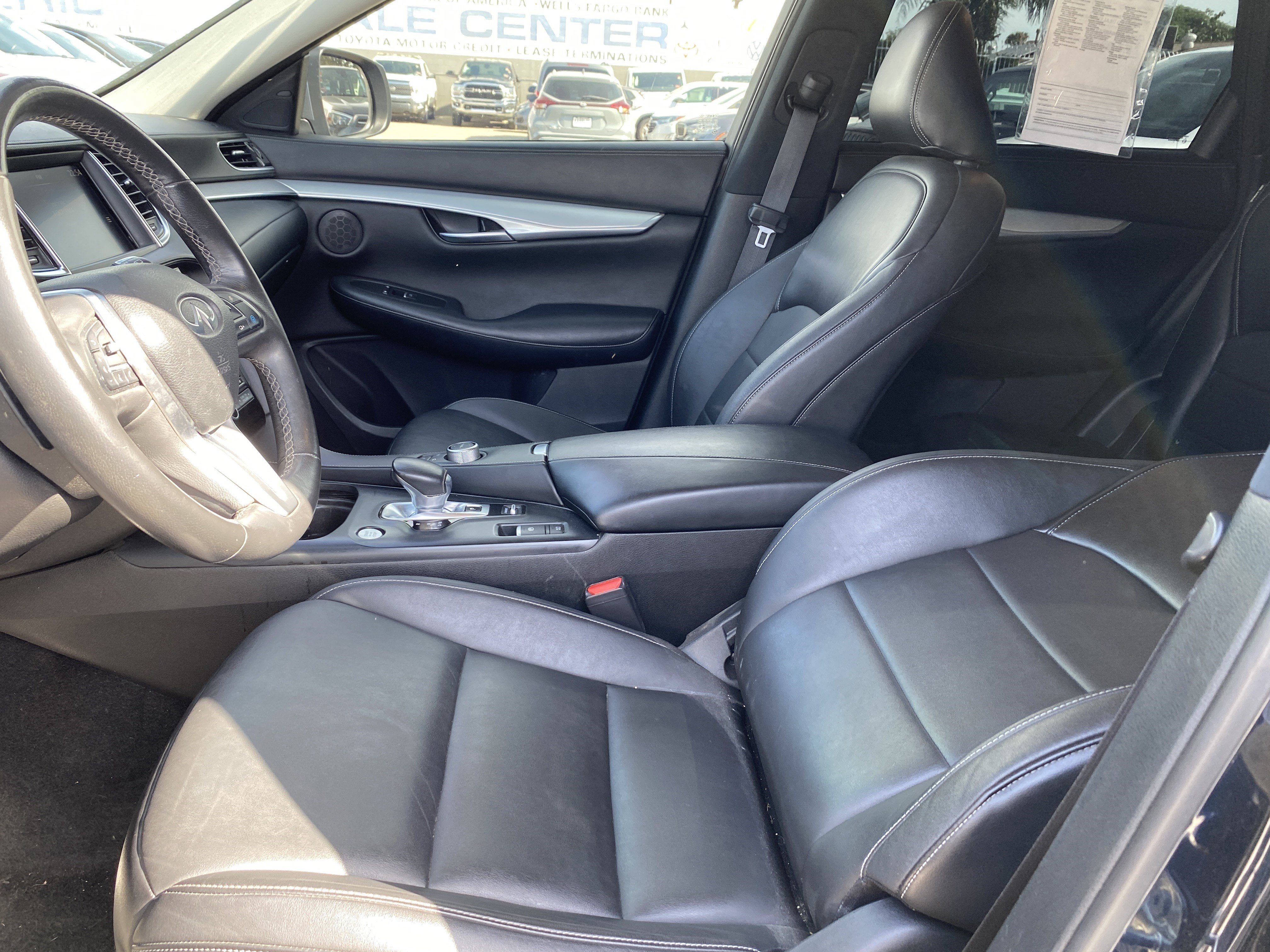 2021 INFINITI QX50 LUXE