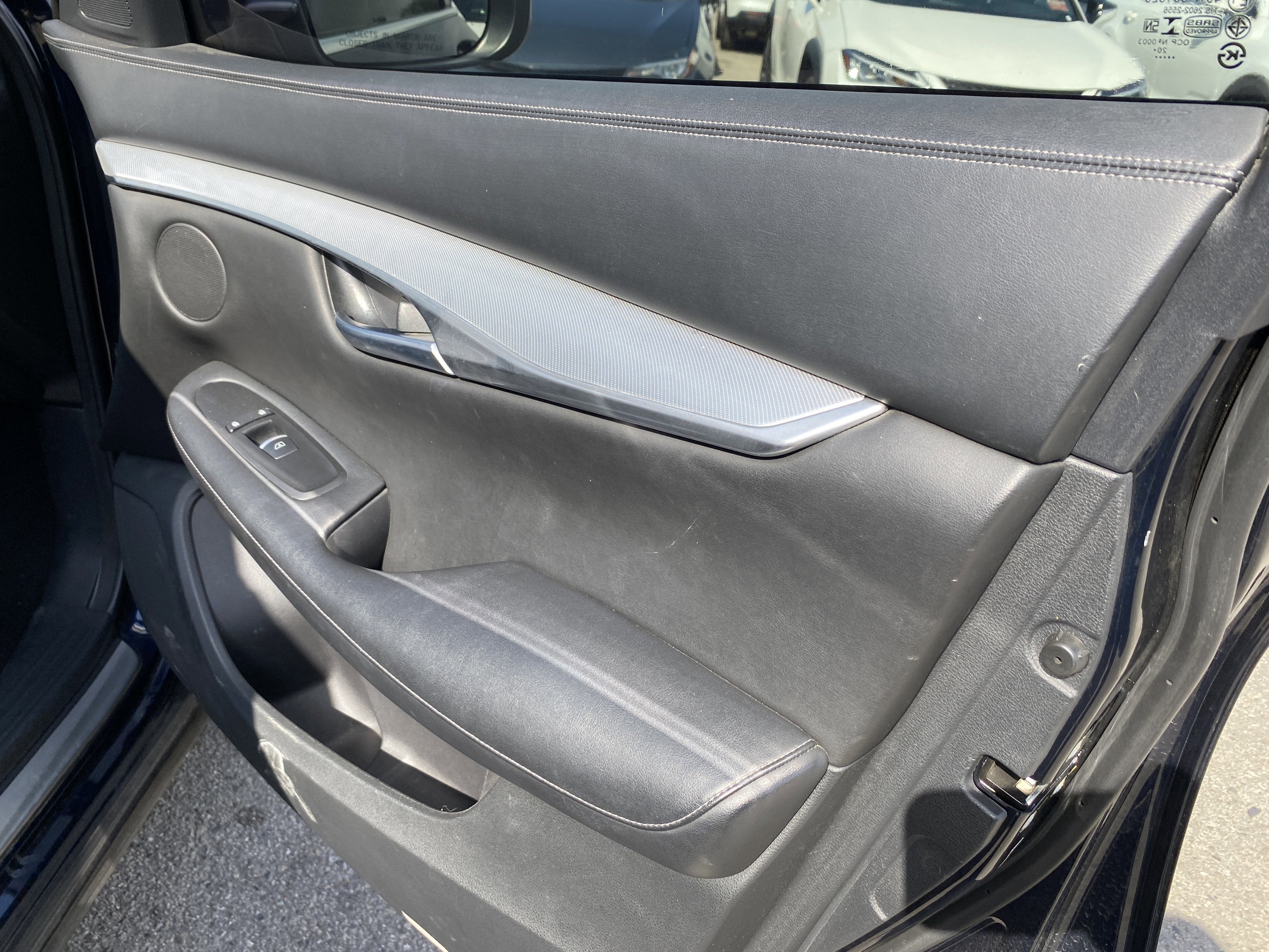 2021 INFINITI QX50 LUXE