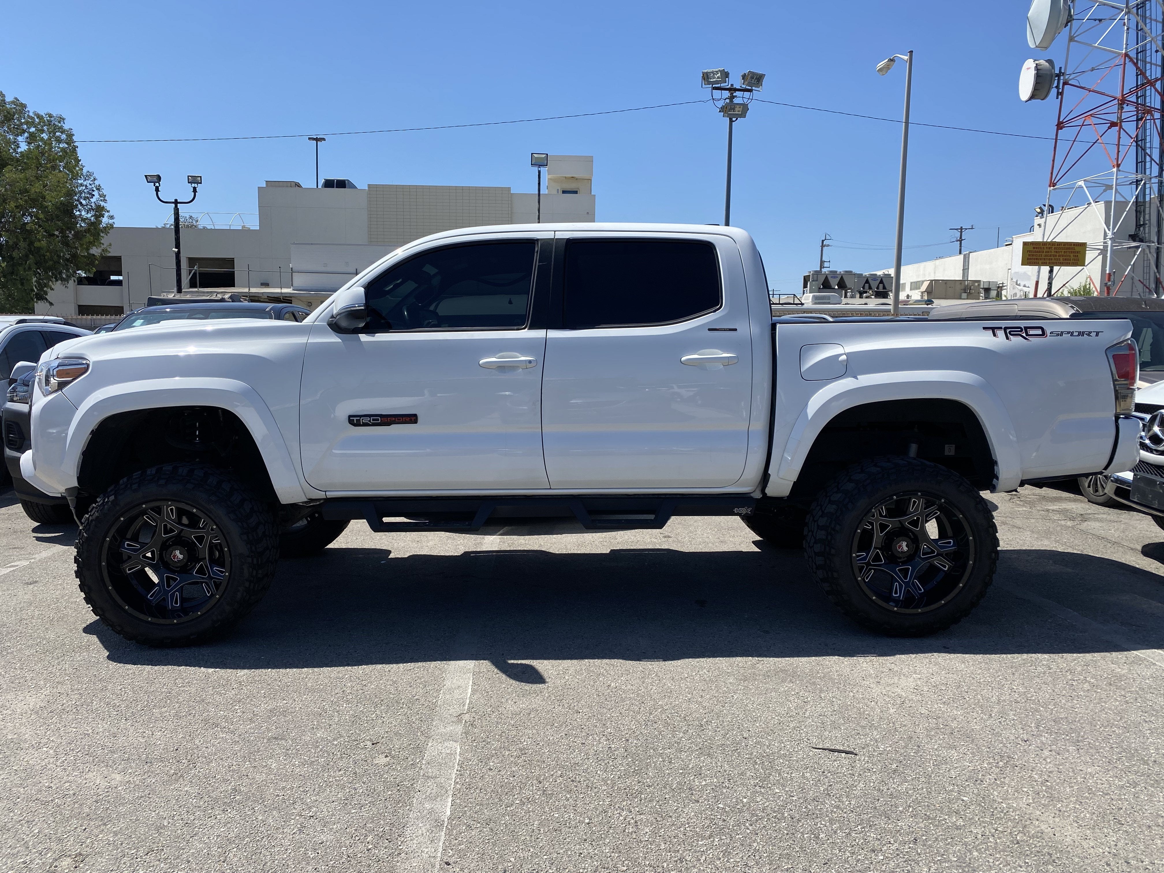 2020 Toyota Tacoma 2WD TRD SPORT DOUBLE CAB 5' B
