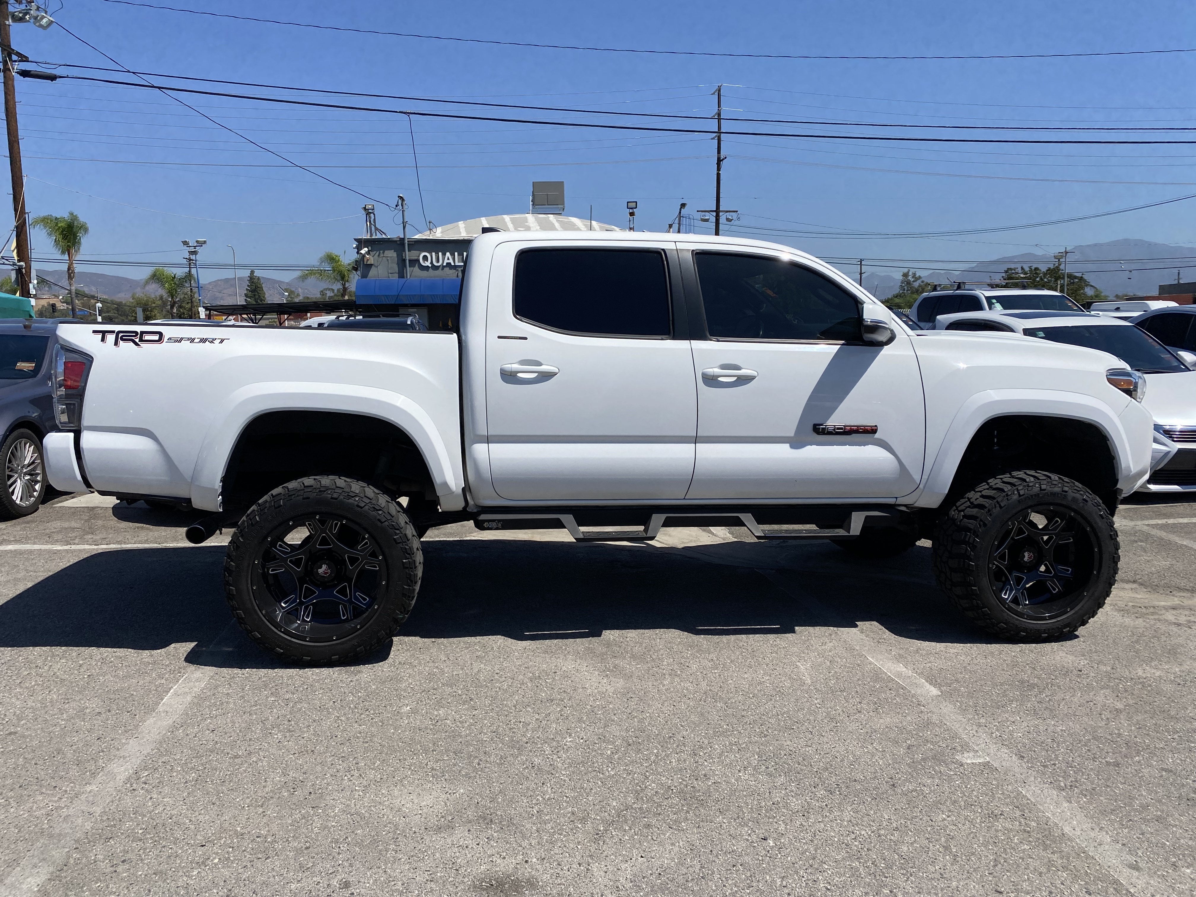 2020 Toyota Tacoma 2WD TRD SPORT DOUBLE CAB 5' B