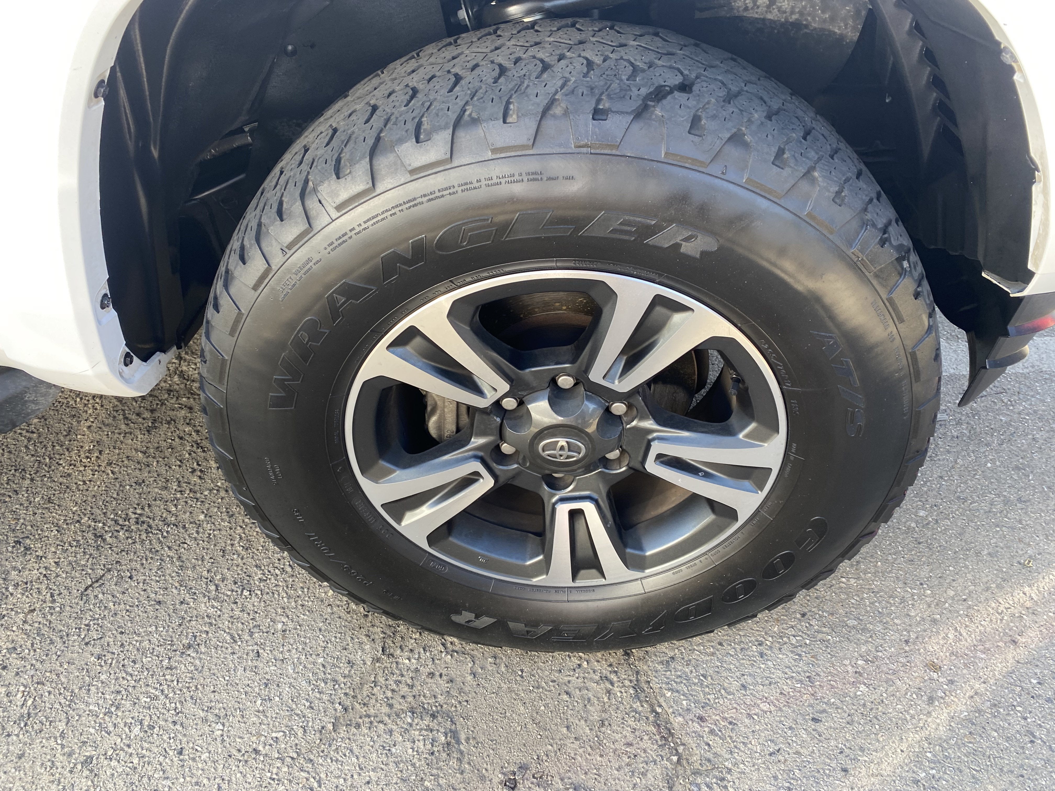 2017 Toyota Tacoma TRD Sport