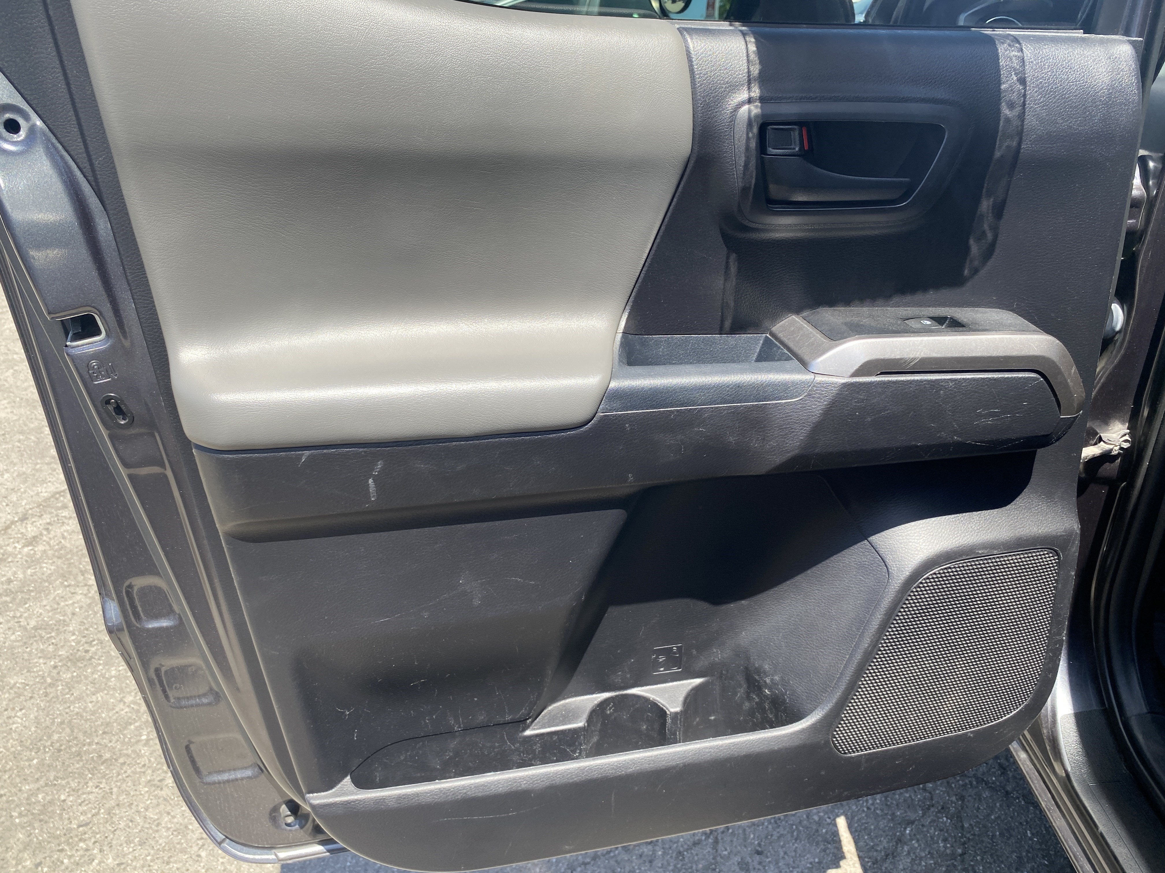 2021 Toyota Tacoma 2WD SR5