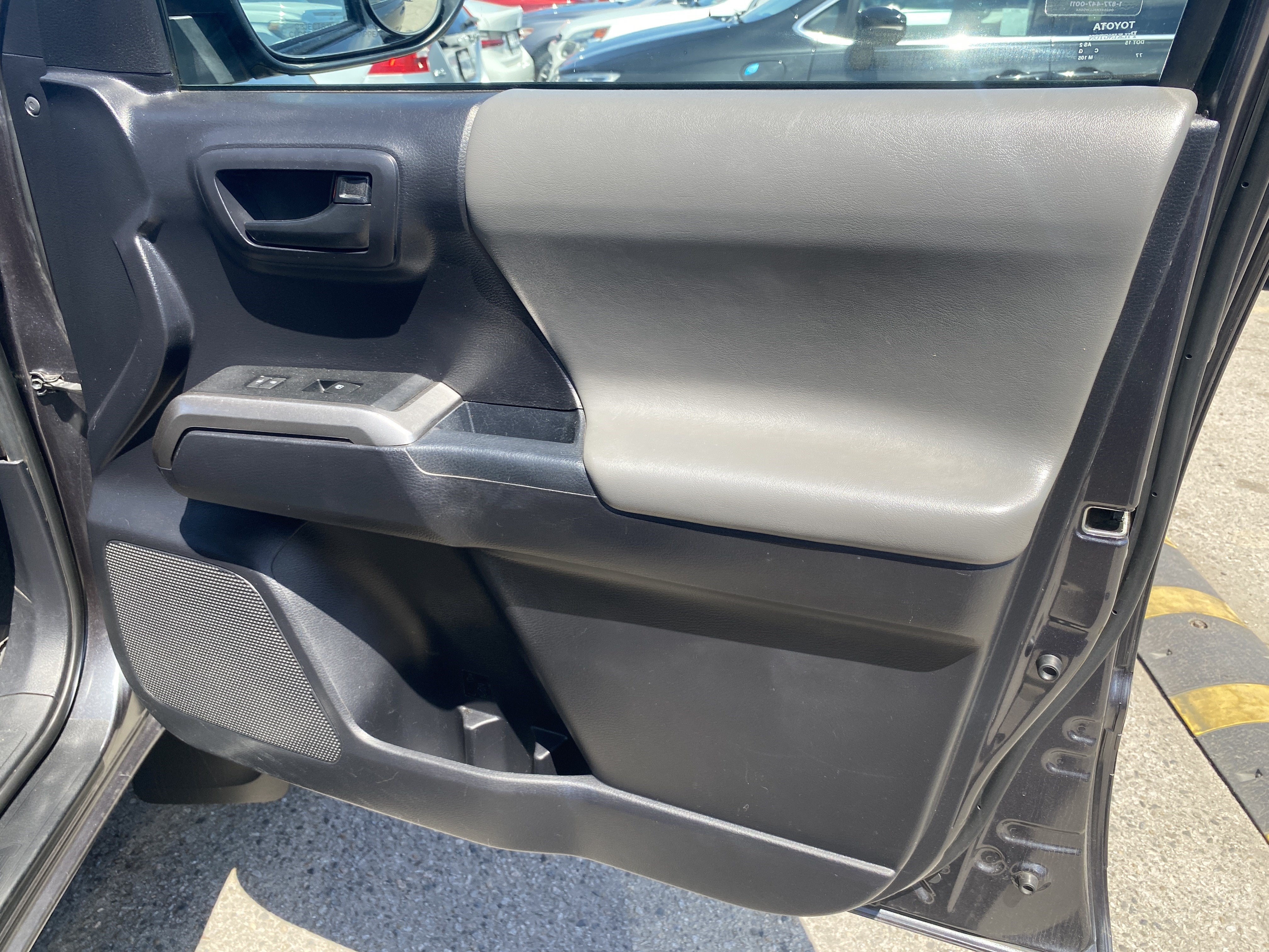 2021 Toyota Tacoma 2WD SR5
