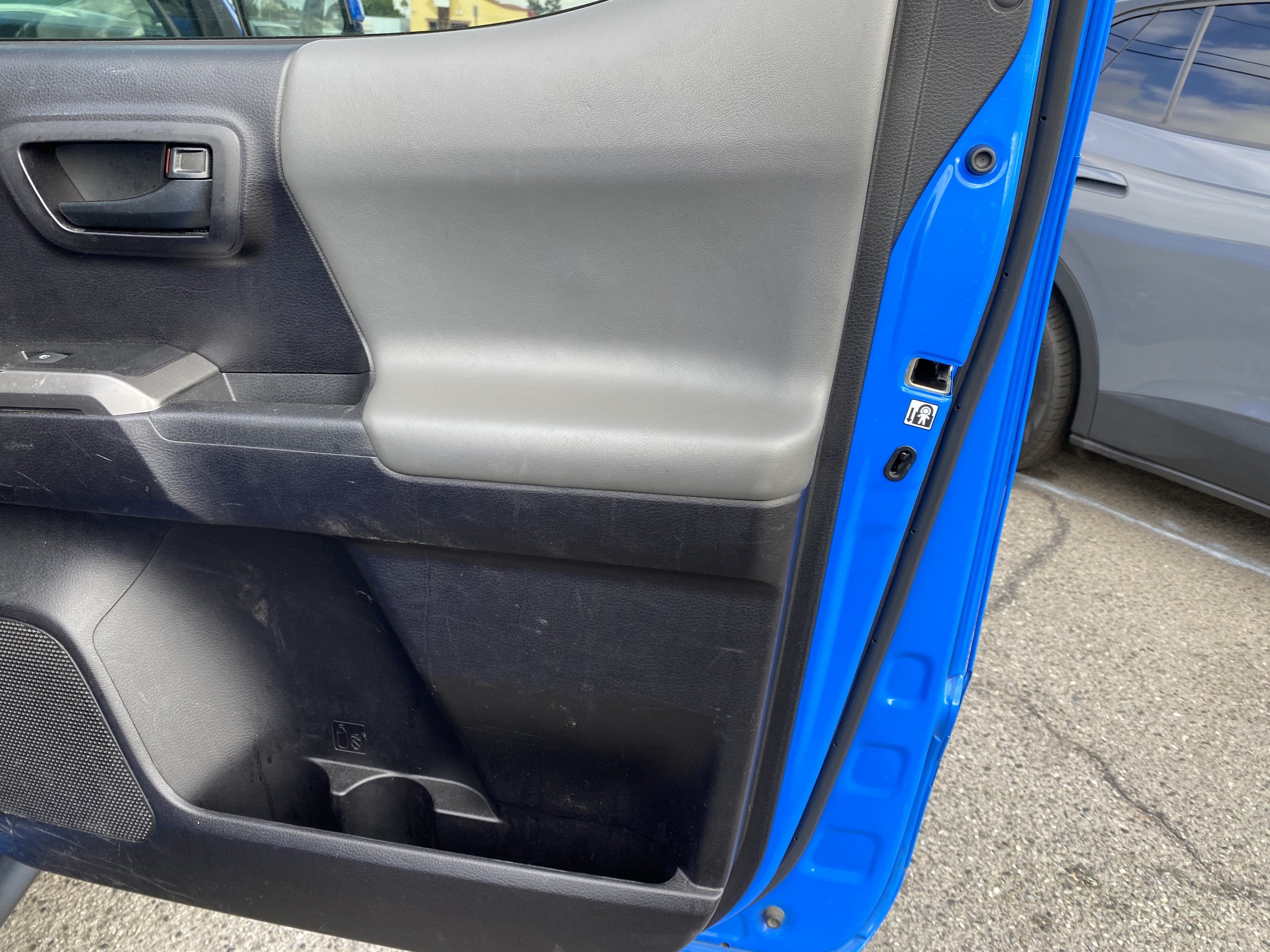 2020 Toyota Tacoma 2WD SR5 DOUBLE CAB 6' BED V6