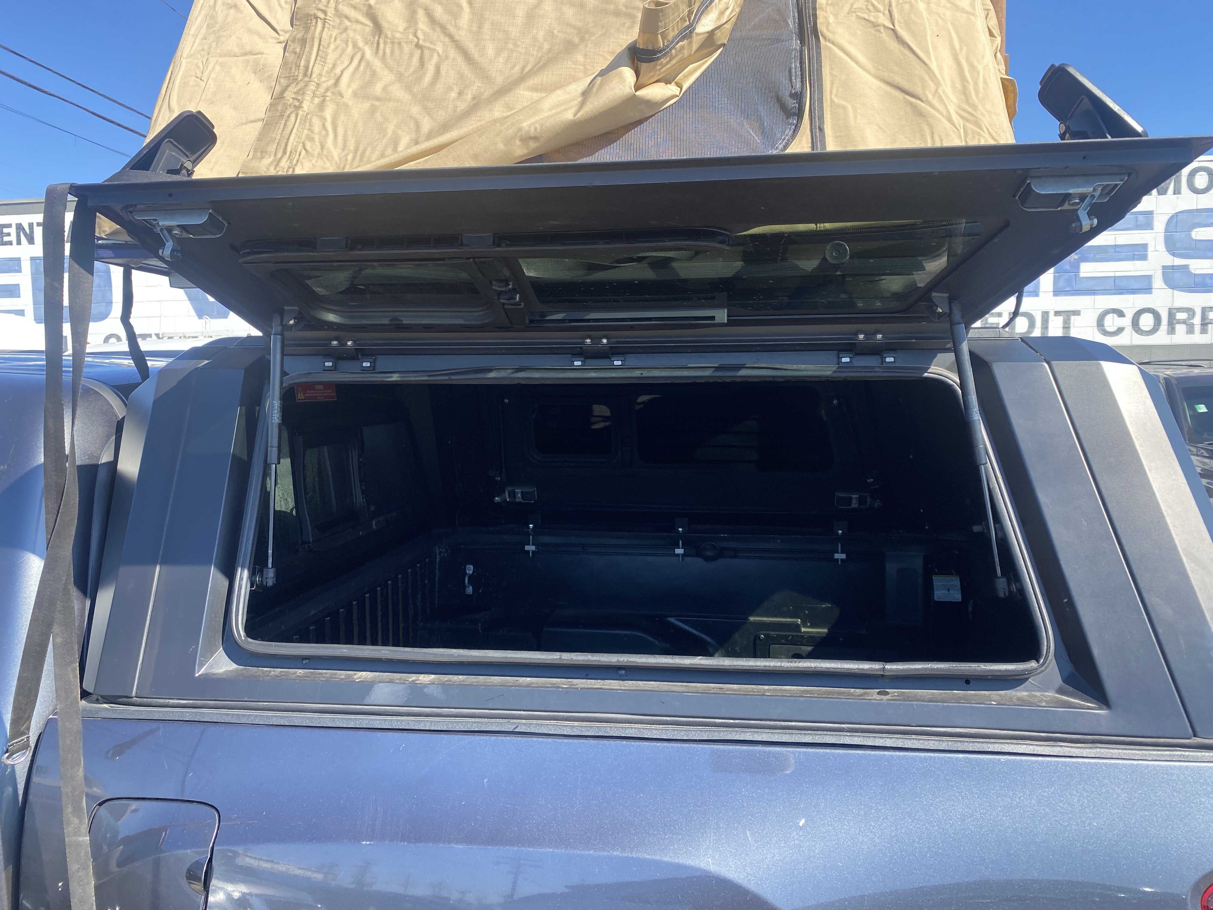 2021 Toyota Tacoma 4WD SR DOUBLE CAB 5' BED V6 A