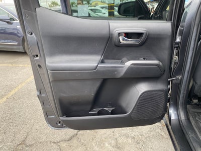 2022 Toyota Tacoma 4WD TRD Off Road