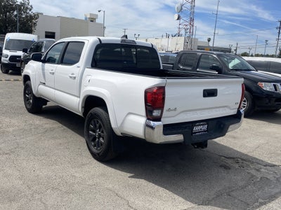 2022 Toyota Tacoma 4WD SR5