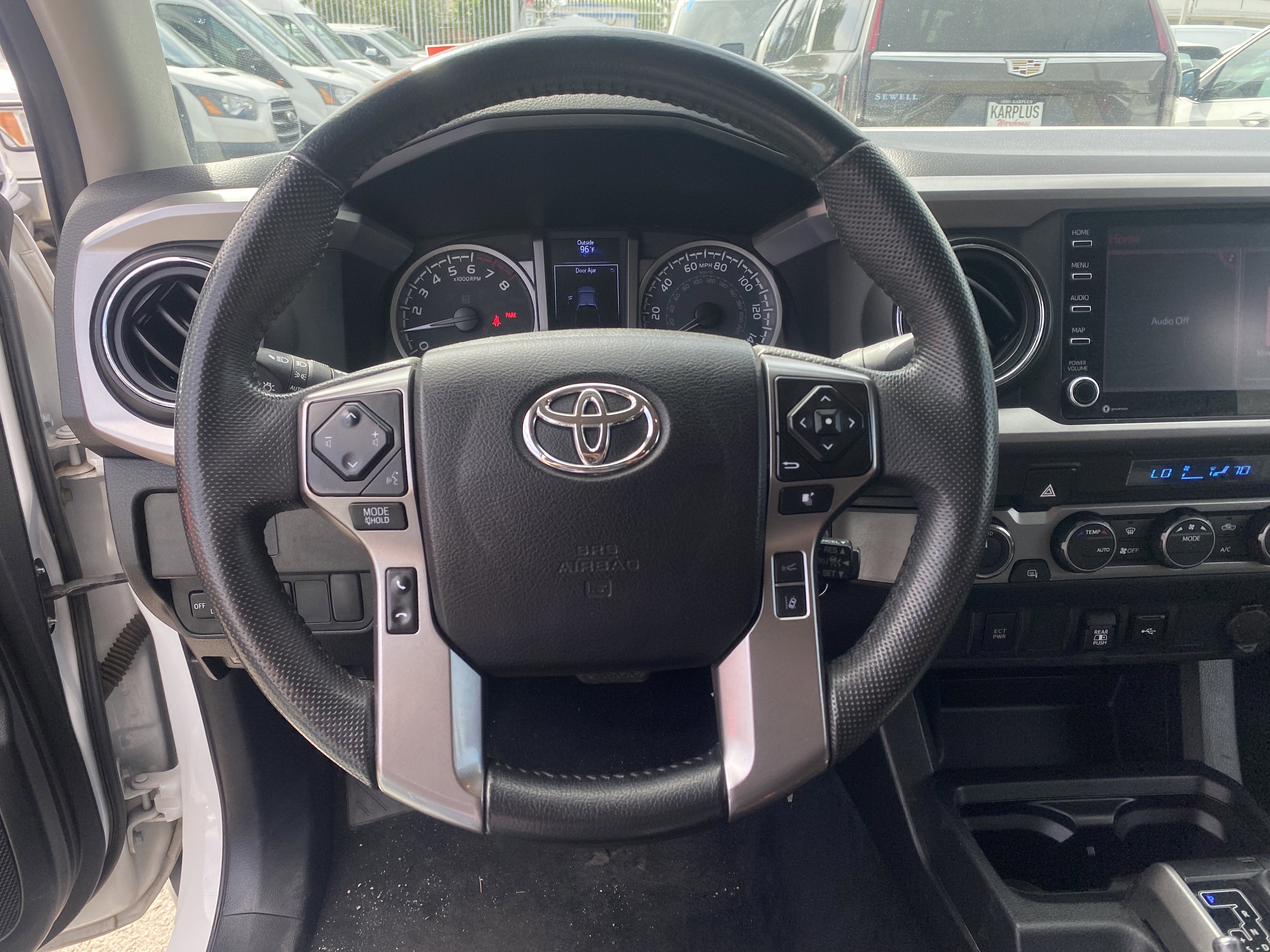 2022 Toyota Tacoma 4WD SR5
