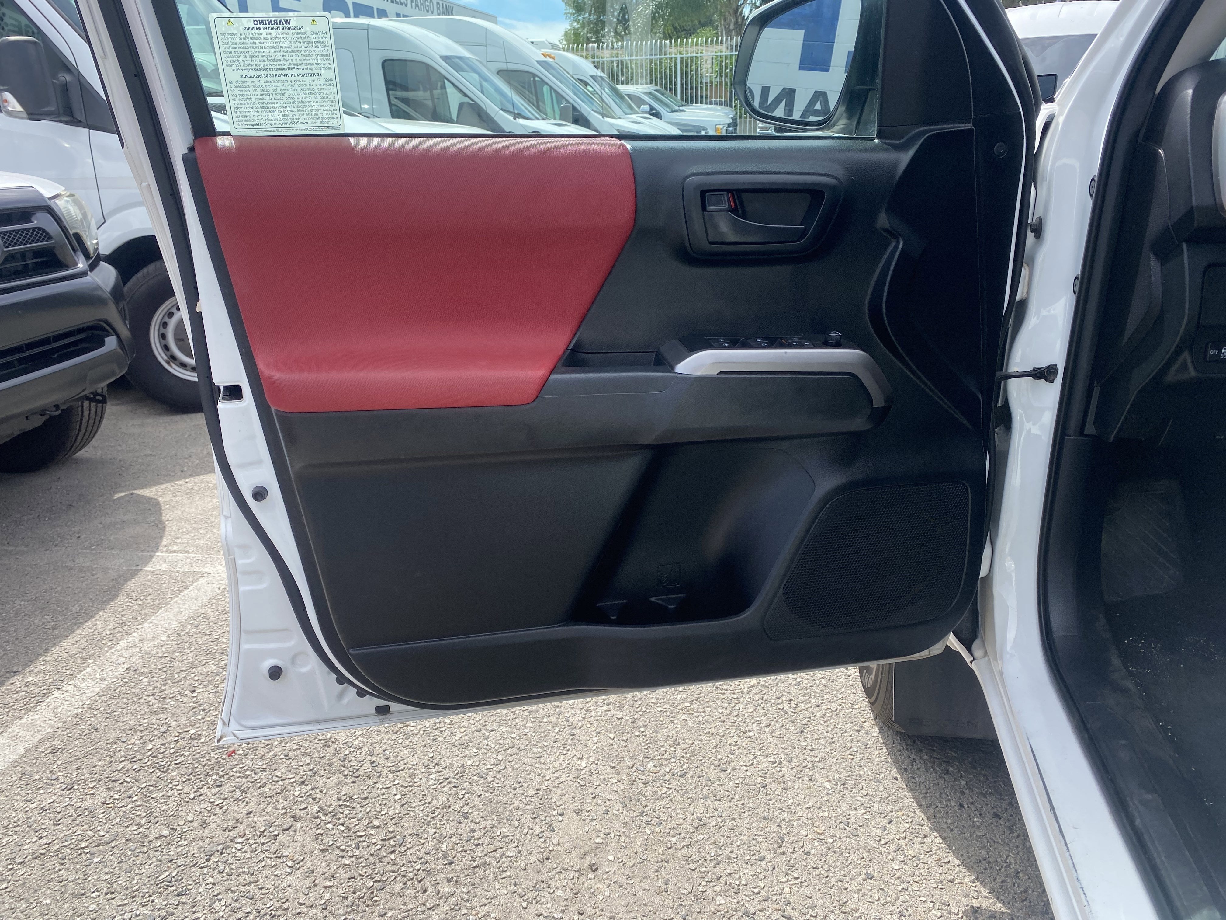 2022 Toyota Tacoma 4WD SR5