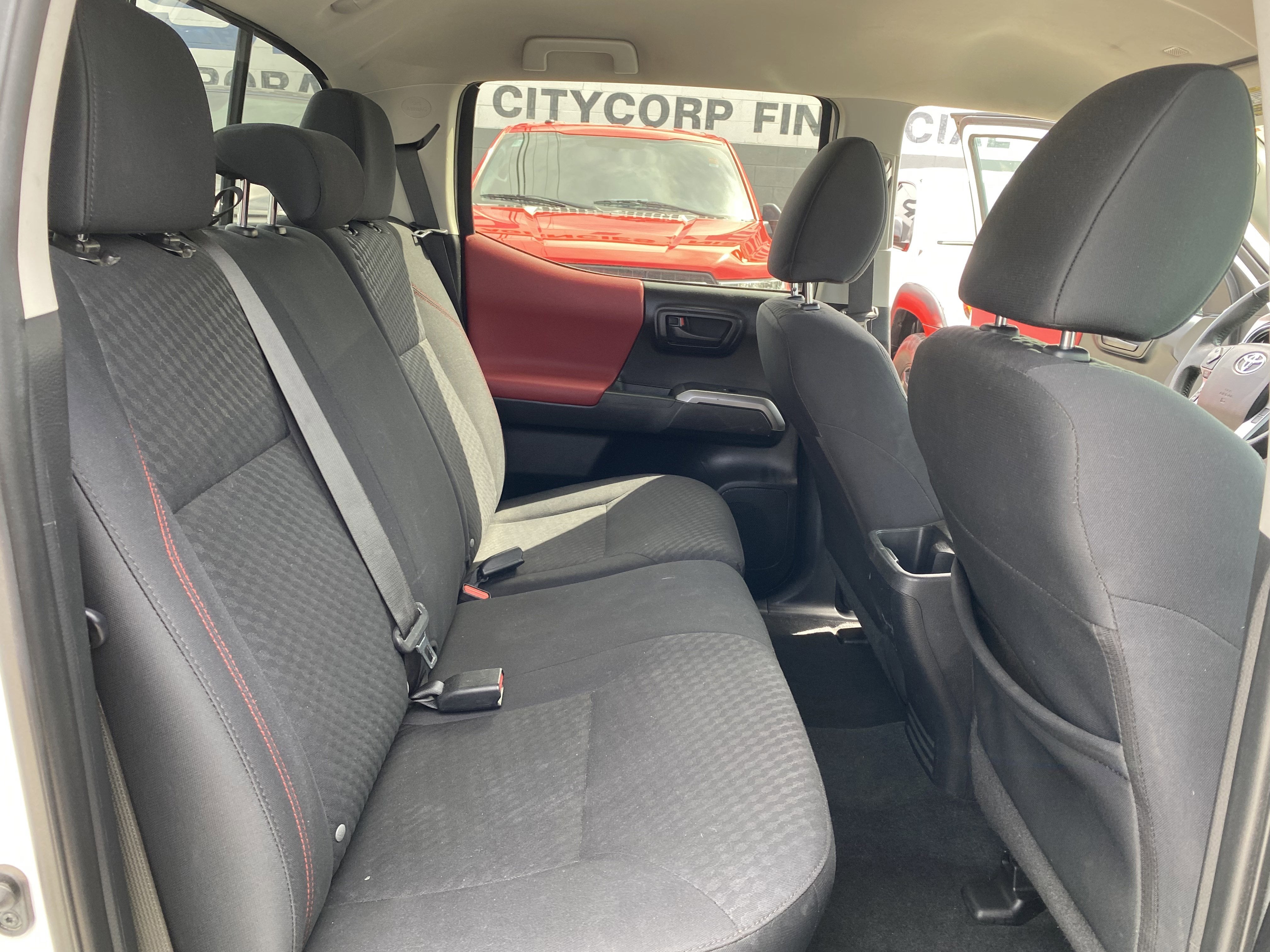 2022 Toyota Tacoma 4WD SR5