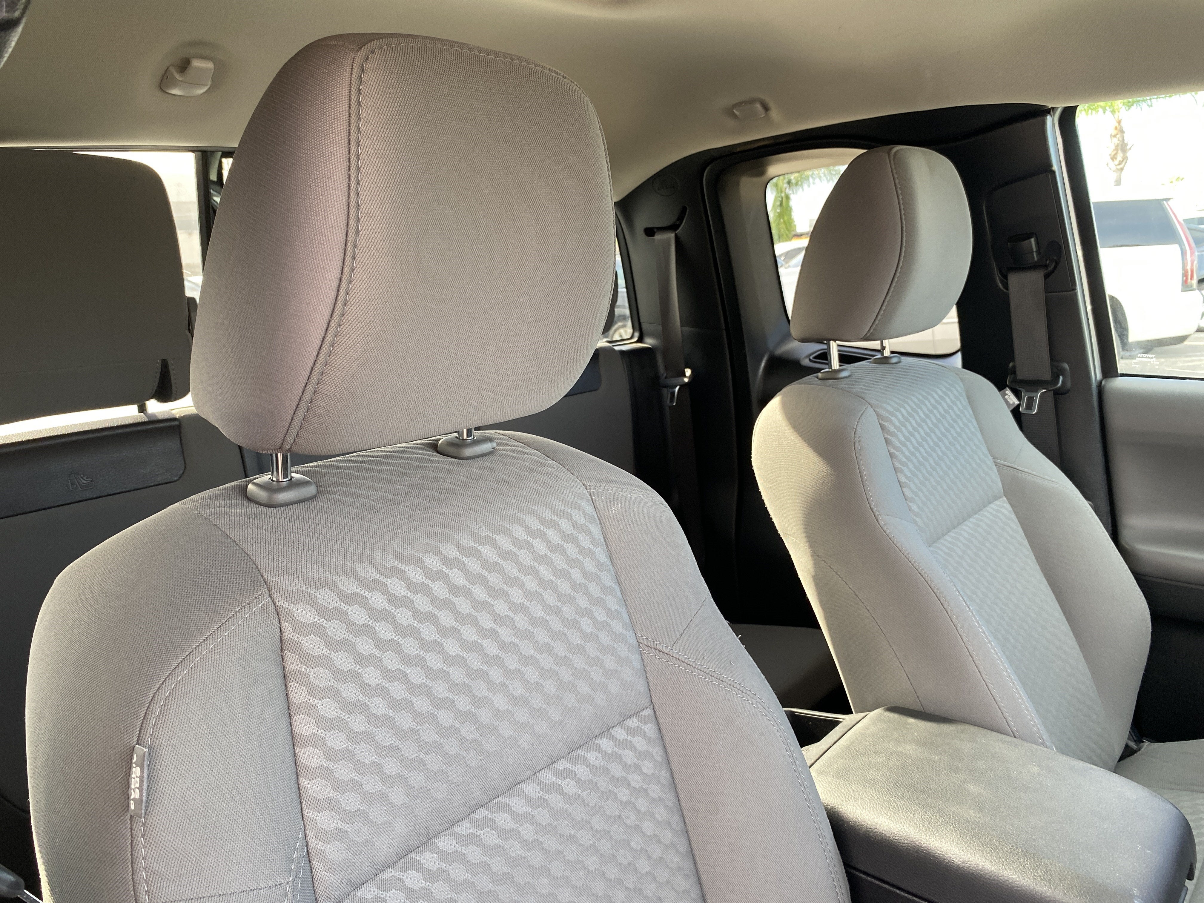 2022 Toyota Tacoma 4WD SR5 ACCESS CAB 6' BED I4