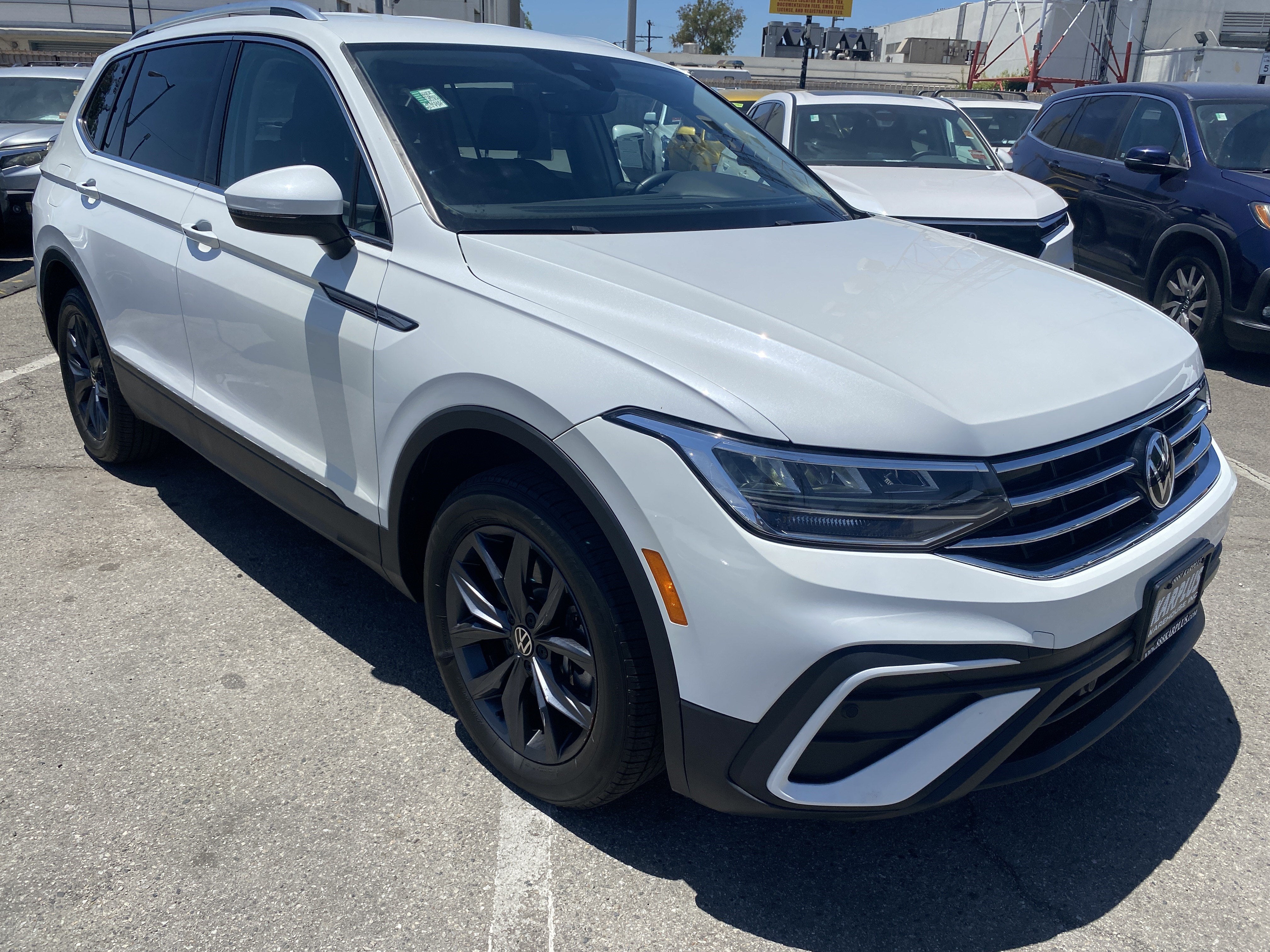 2023 Volkswagen Tiguan SE