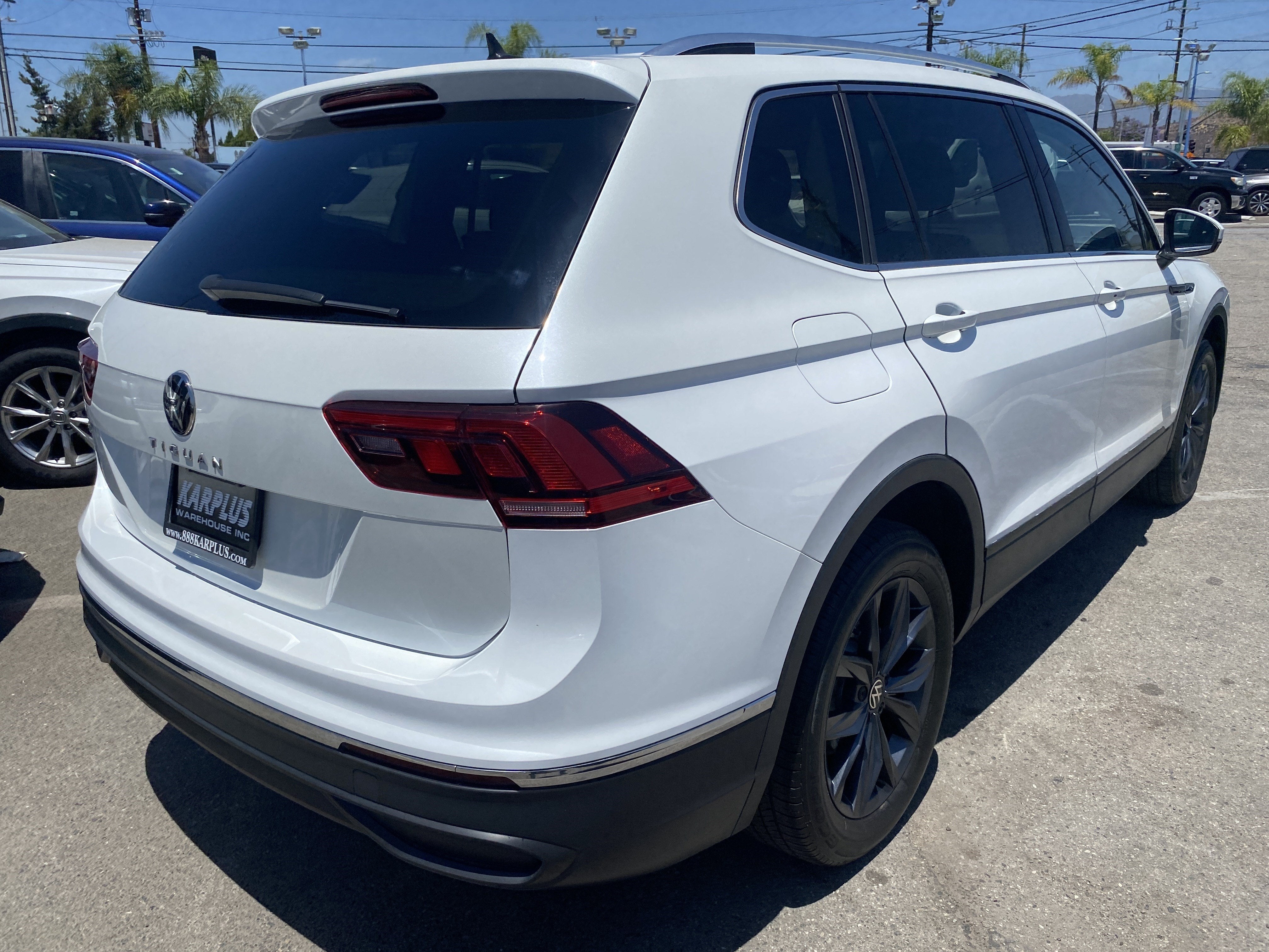 2023 Volkswagen Tiguan SE